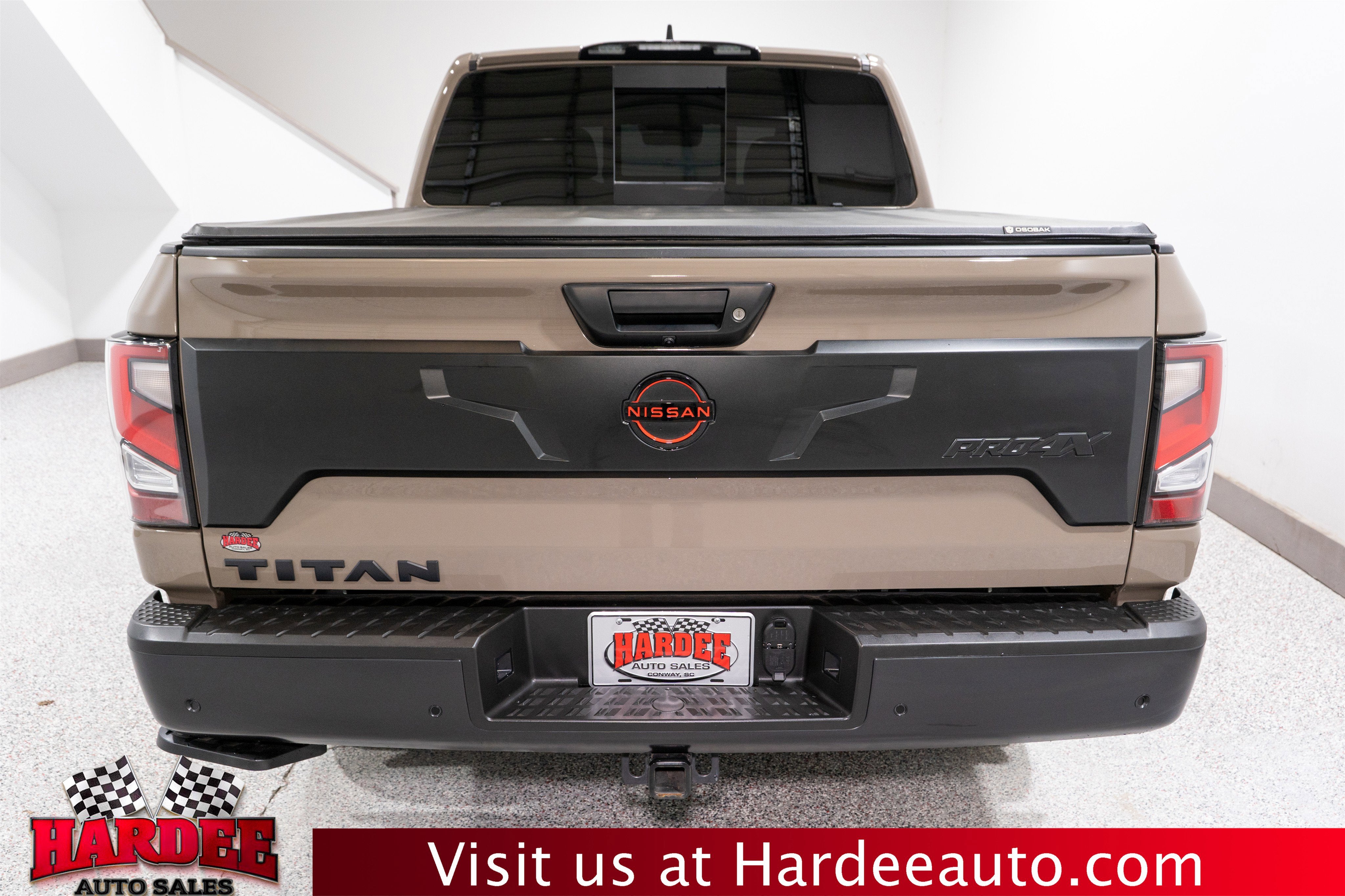 2024 Nissan Titan PRO-4X