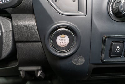 2022 Nissan Titan SV