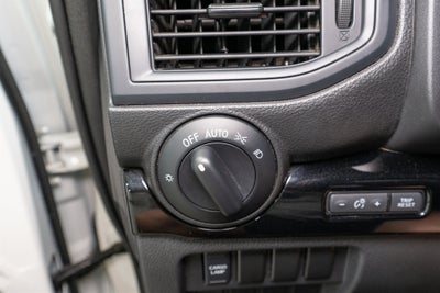 2022 Nissan Titan SV