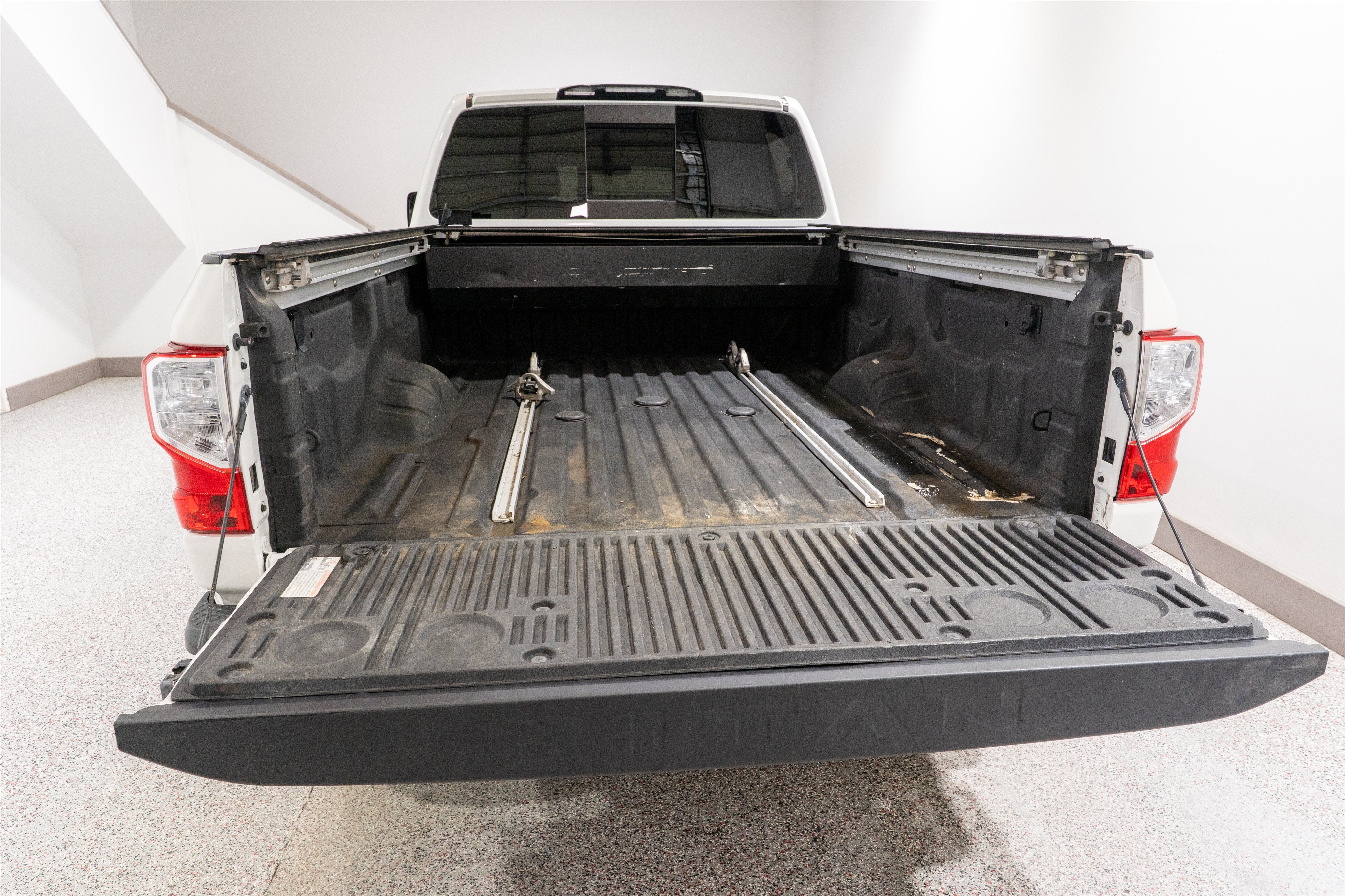 2019 Nissan Titan XD SL
