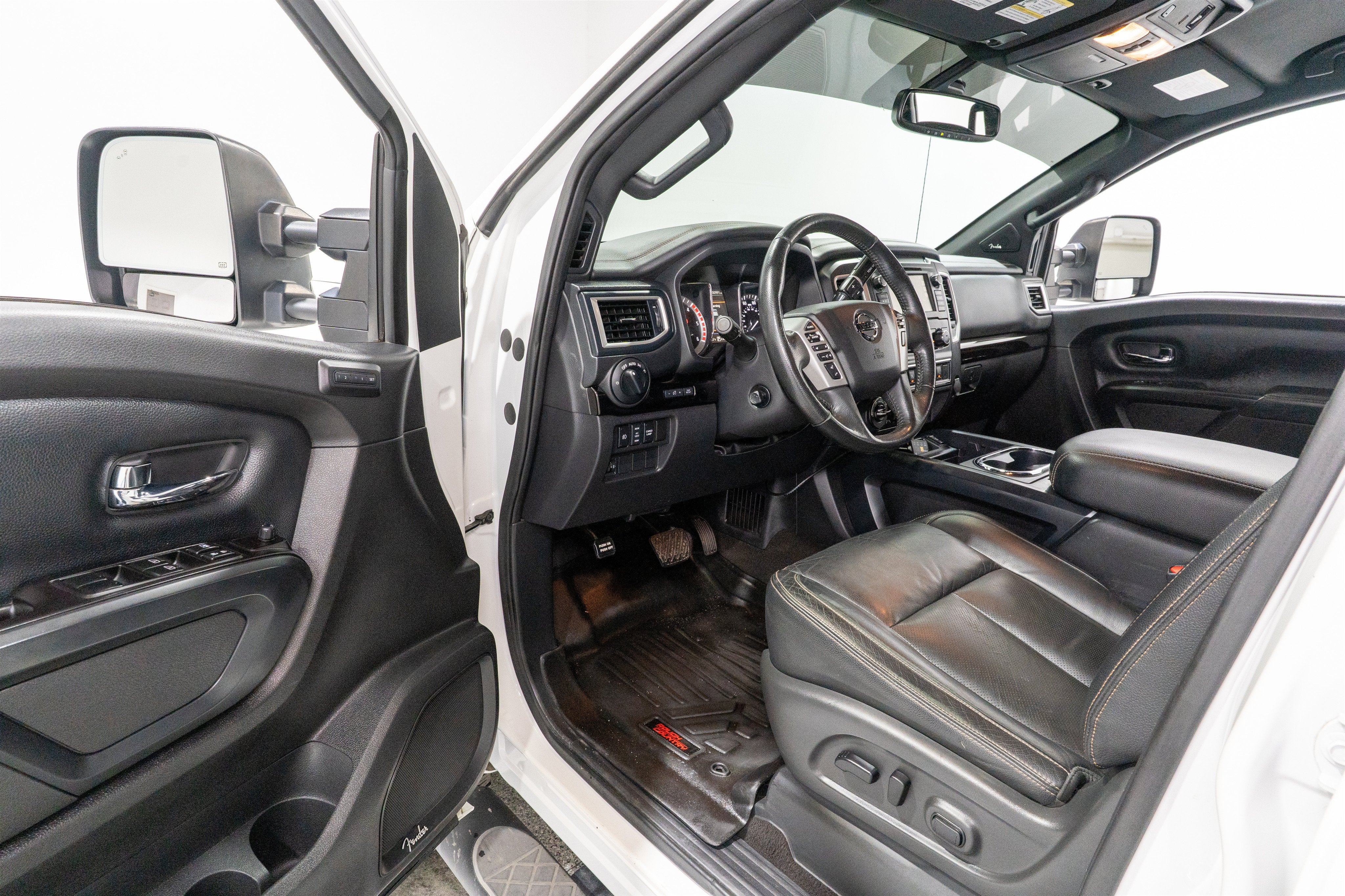 2019 Nissan Titan XD SL
