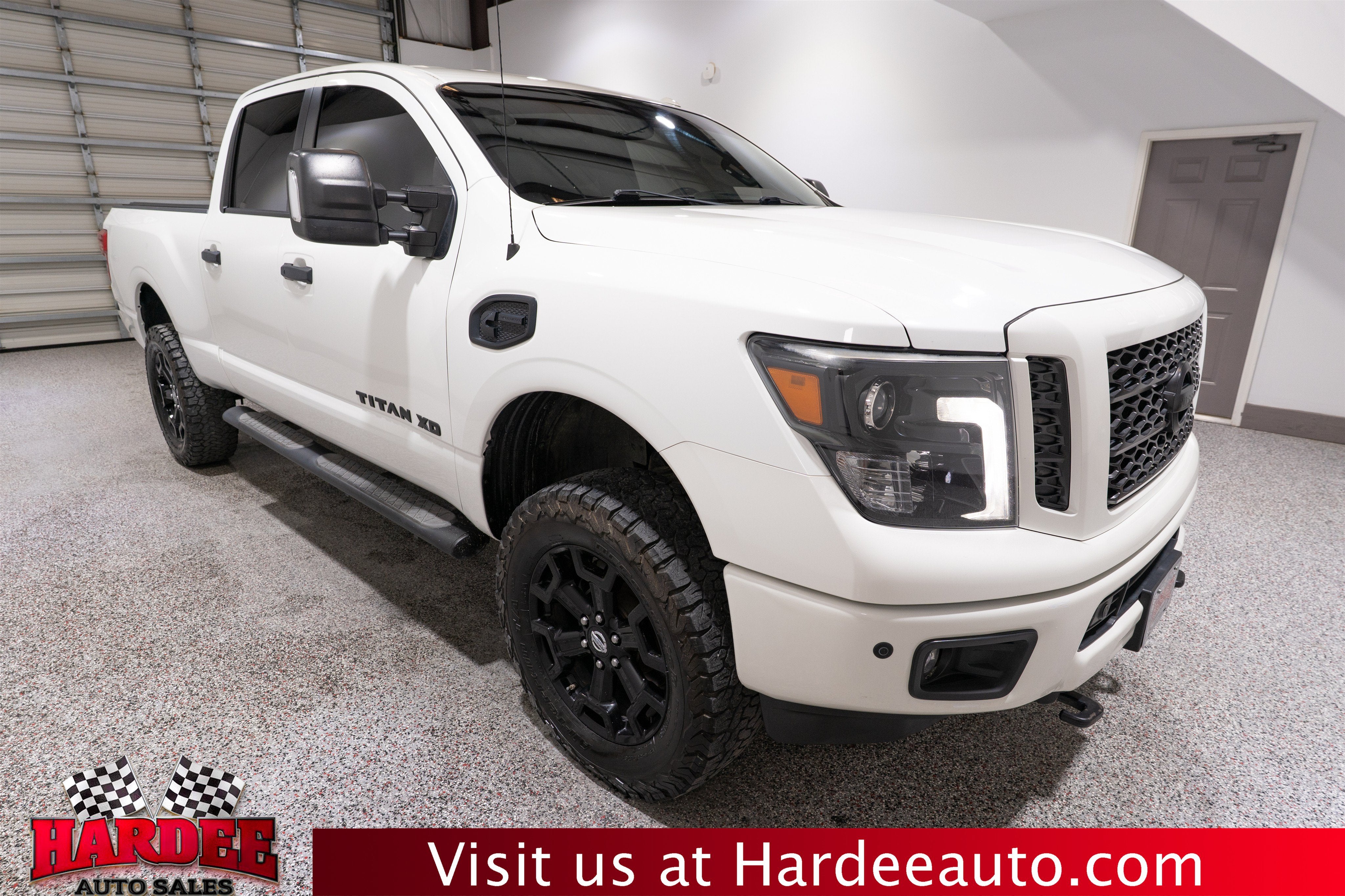 2019 Nissan Titan XD SL