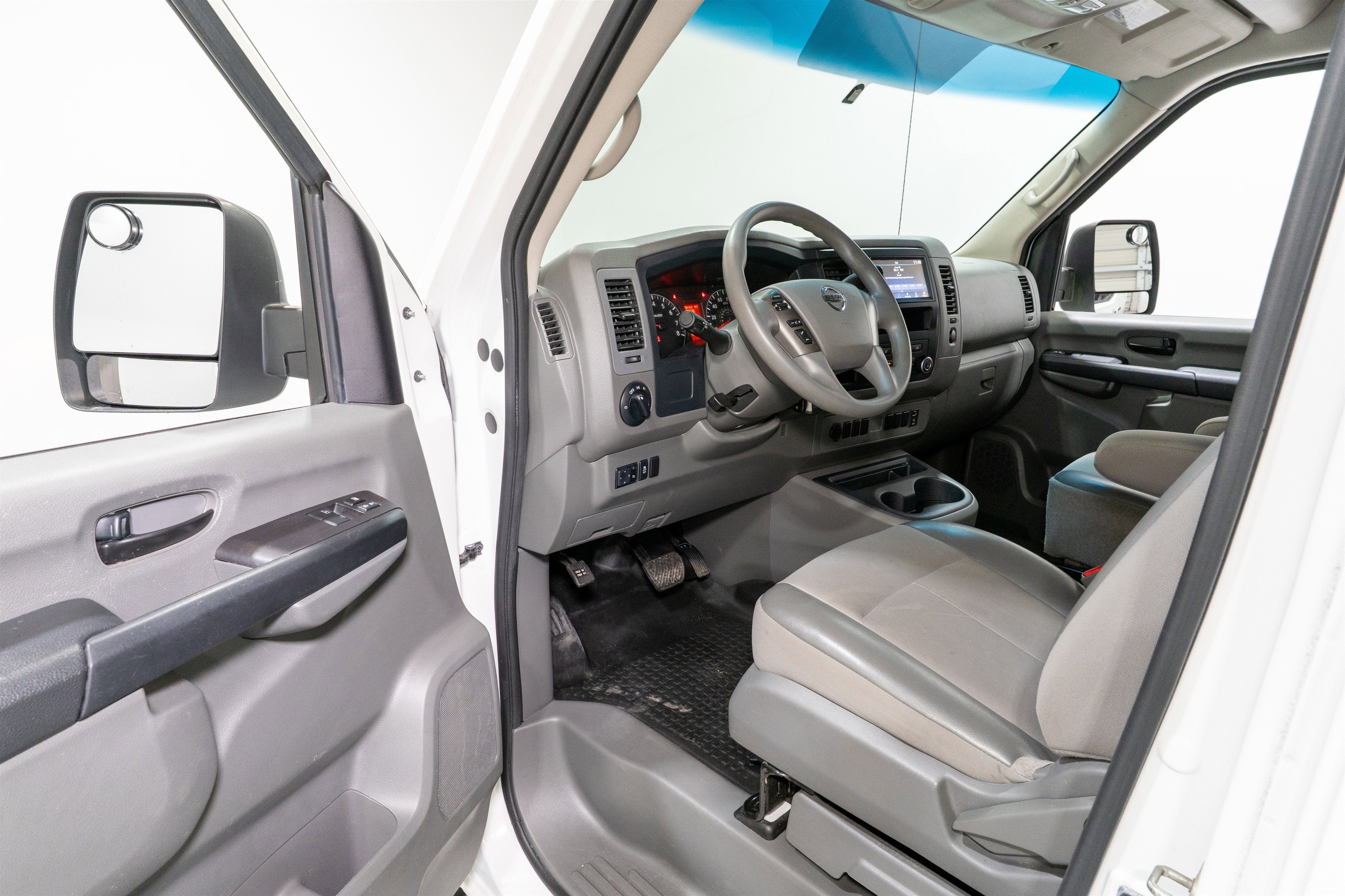 2020 Nissan NV Cargo S