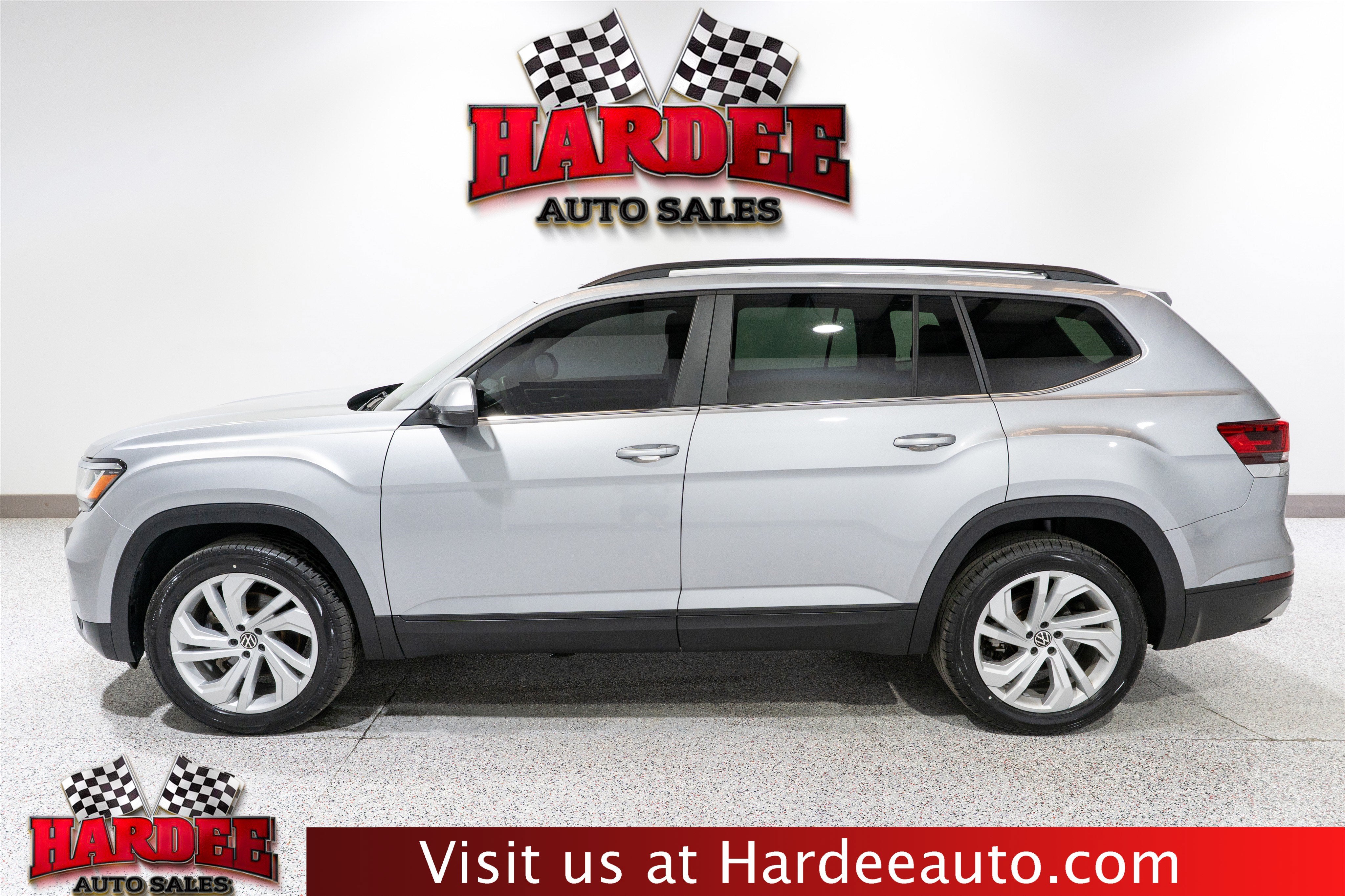 2022 Volkswagen Atlas 3.6L V6 SE w/Technology