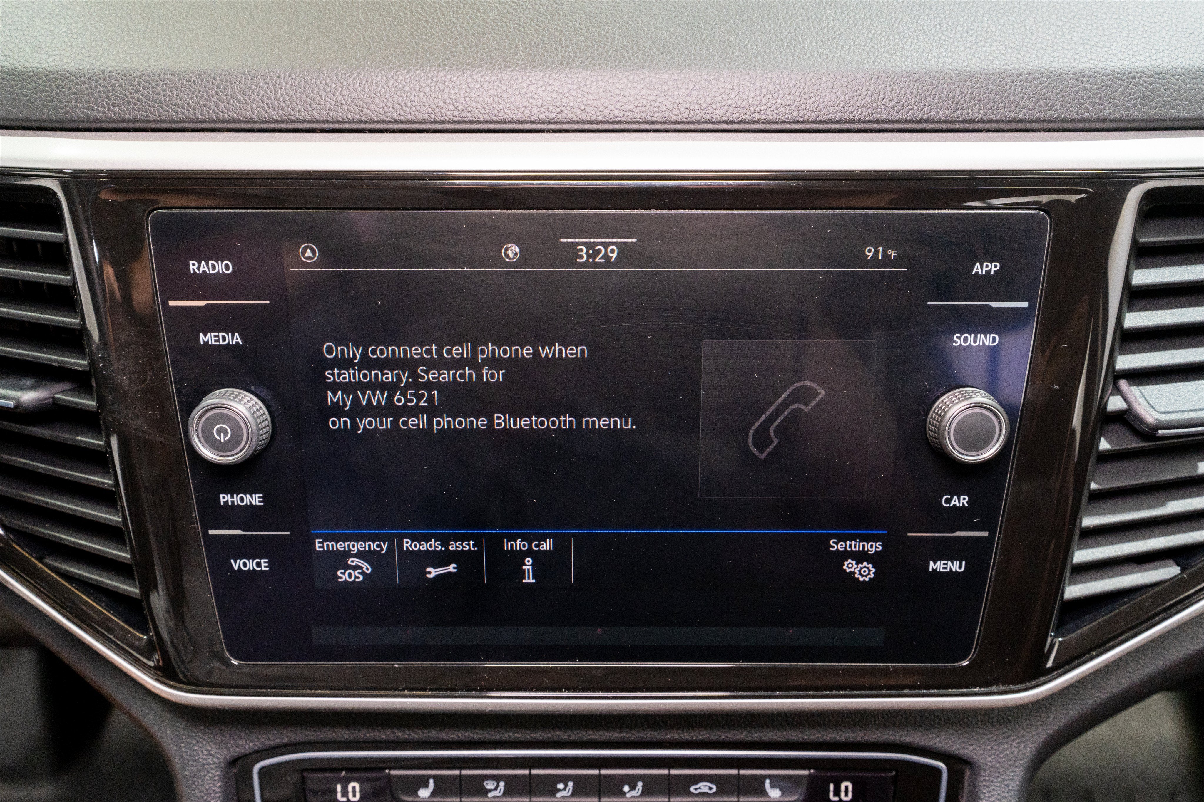 2022 Volkswagen Atlas 3.6L V6 SE w/Technology