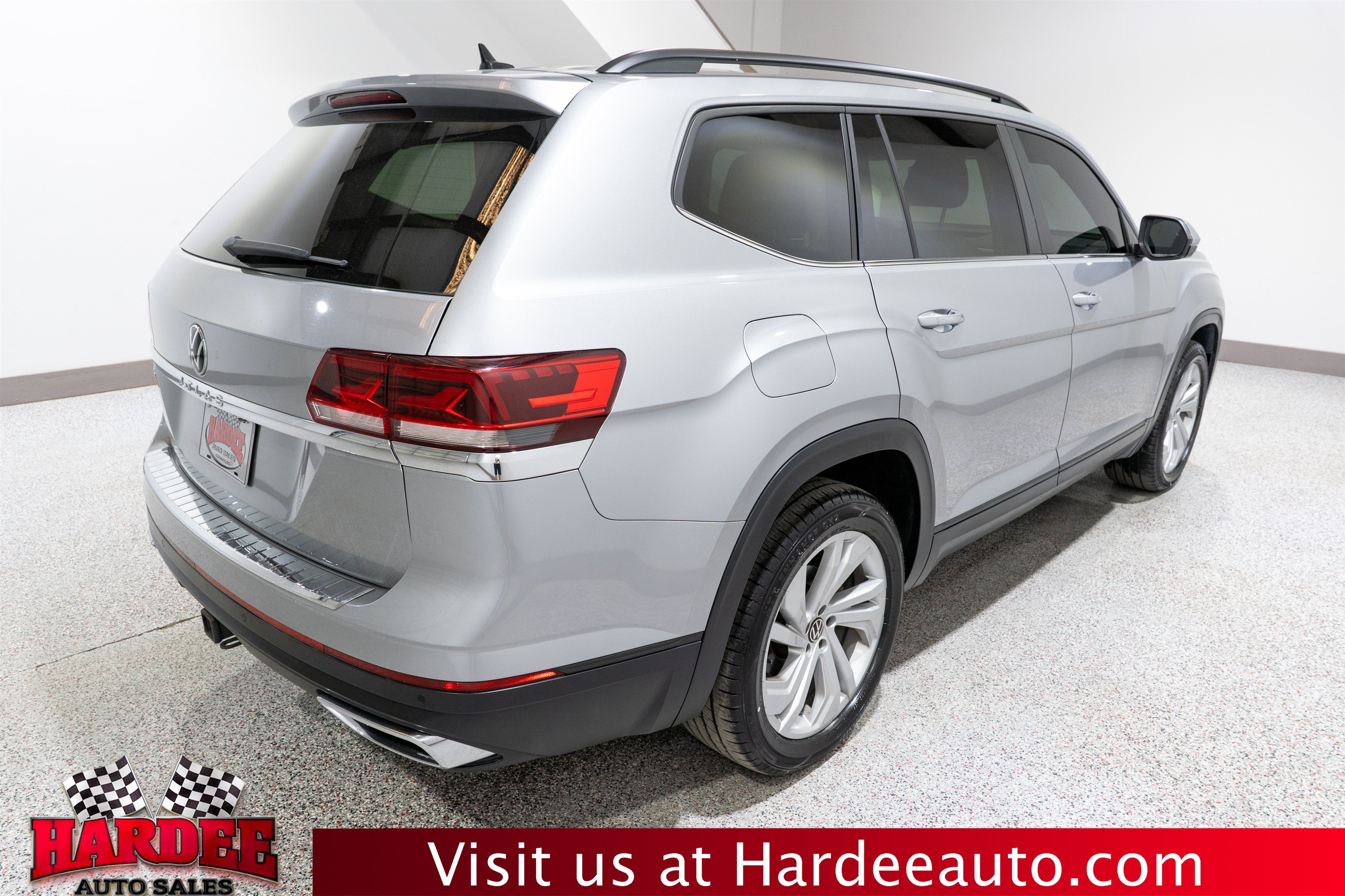 2022 Volkswagen Atlas 3.6L V6 SE w/Technology
