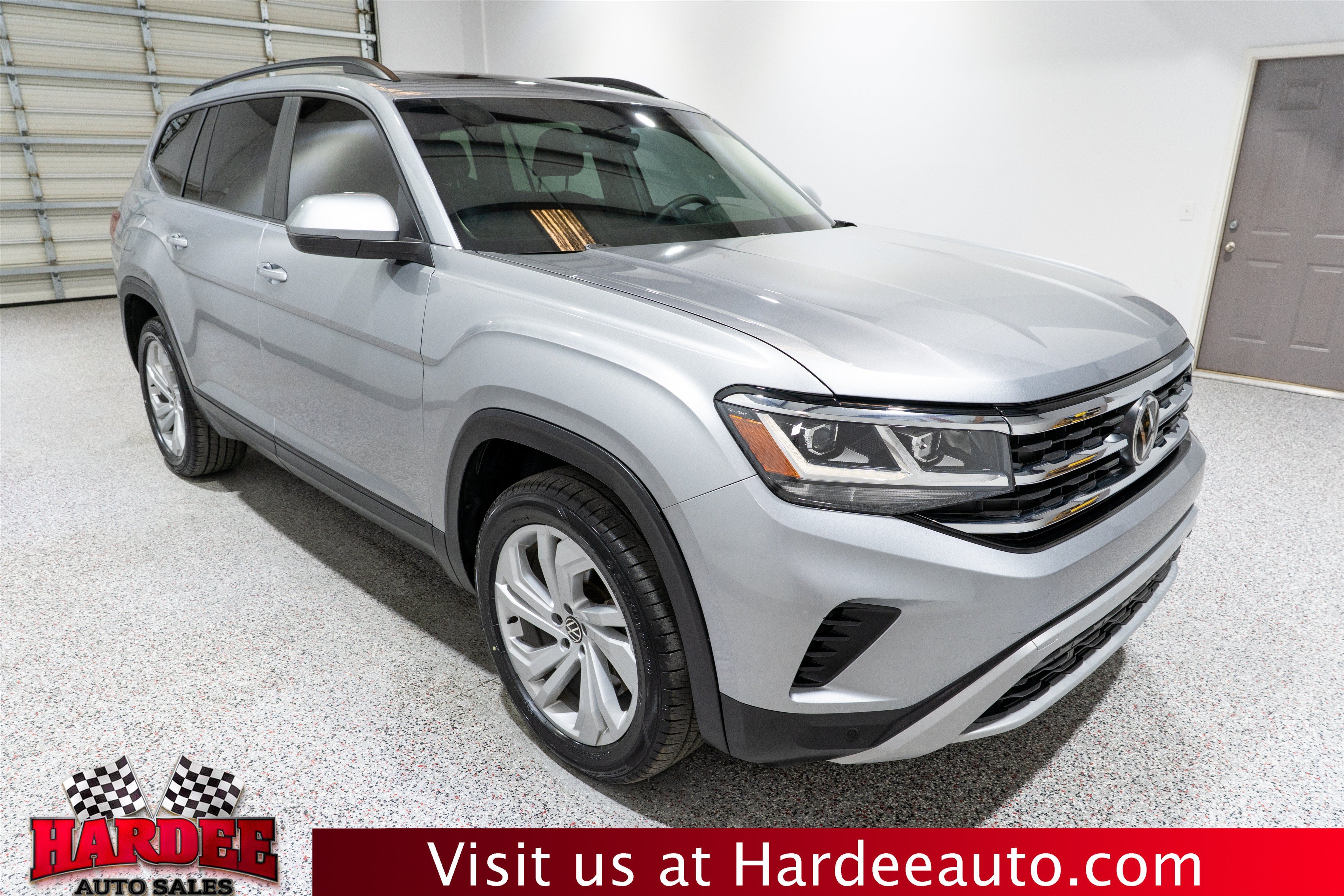 2022 Volkswagen Atlas 3.6L V6 SE w/Technology