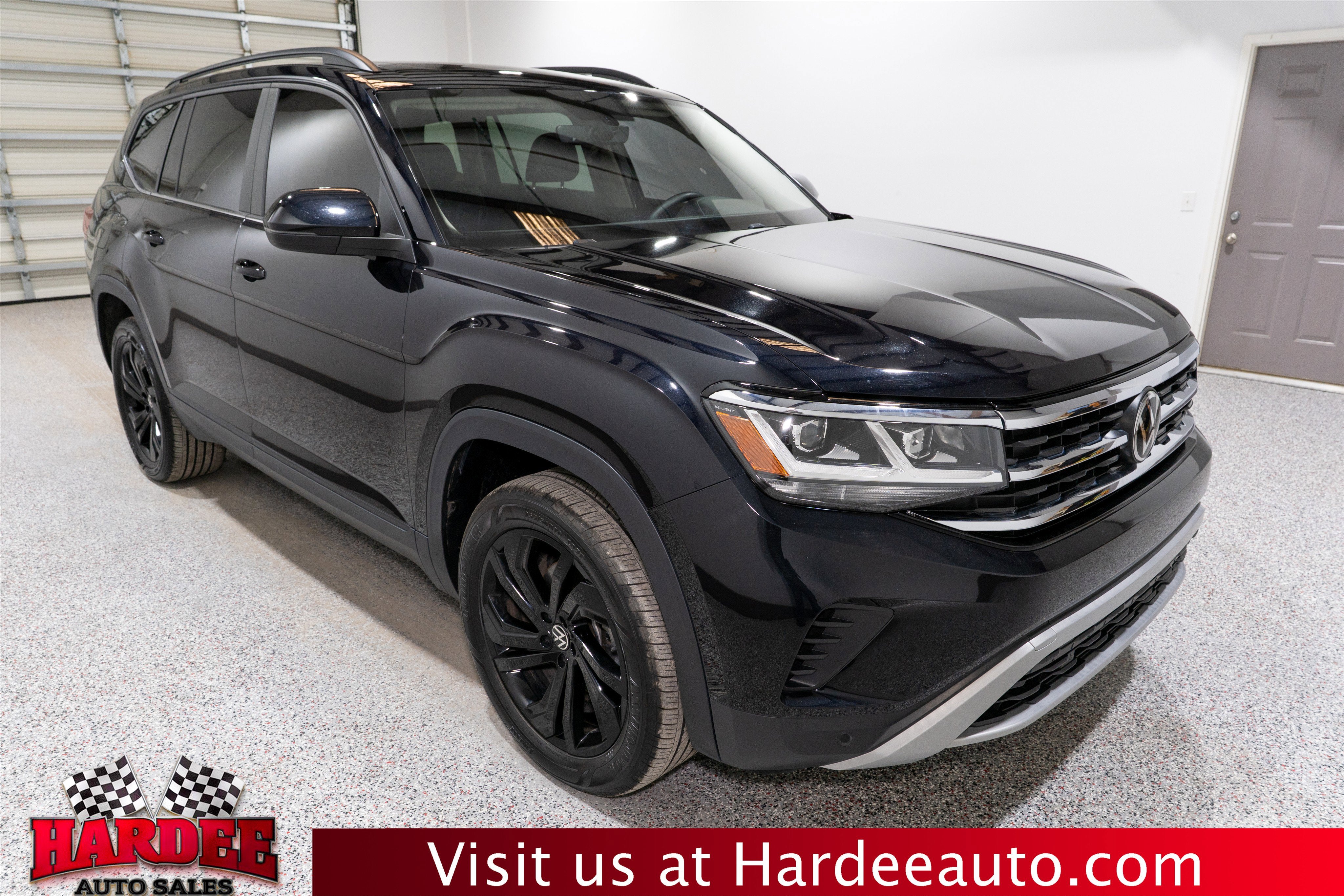 2023 Volkswagen Atlas 3.6L V6 SE w/Technology