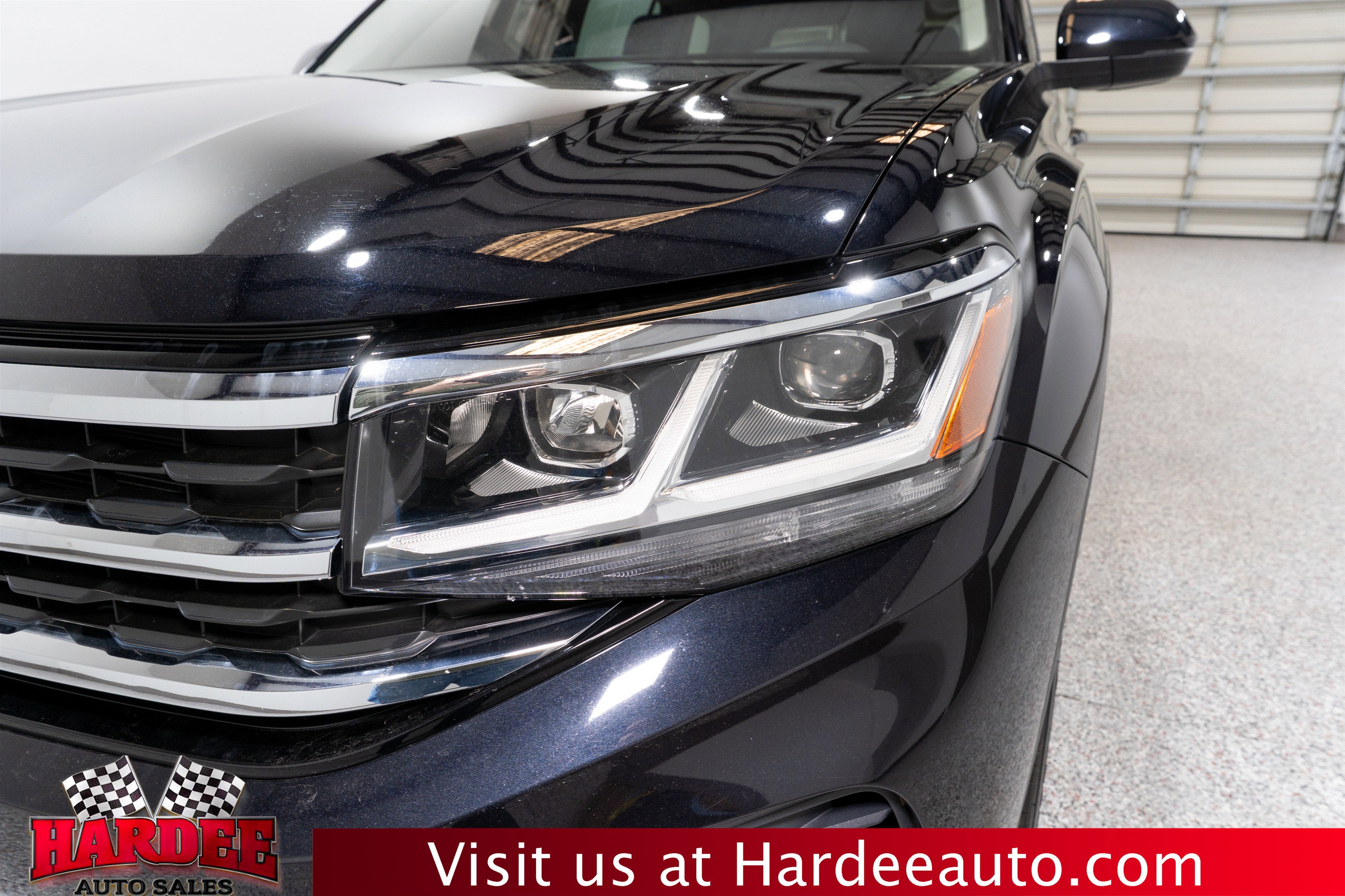 2023 Volkswagen Atlas 3.6L V6 SE w/Technology