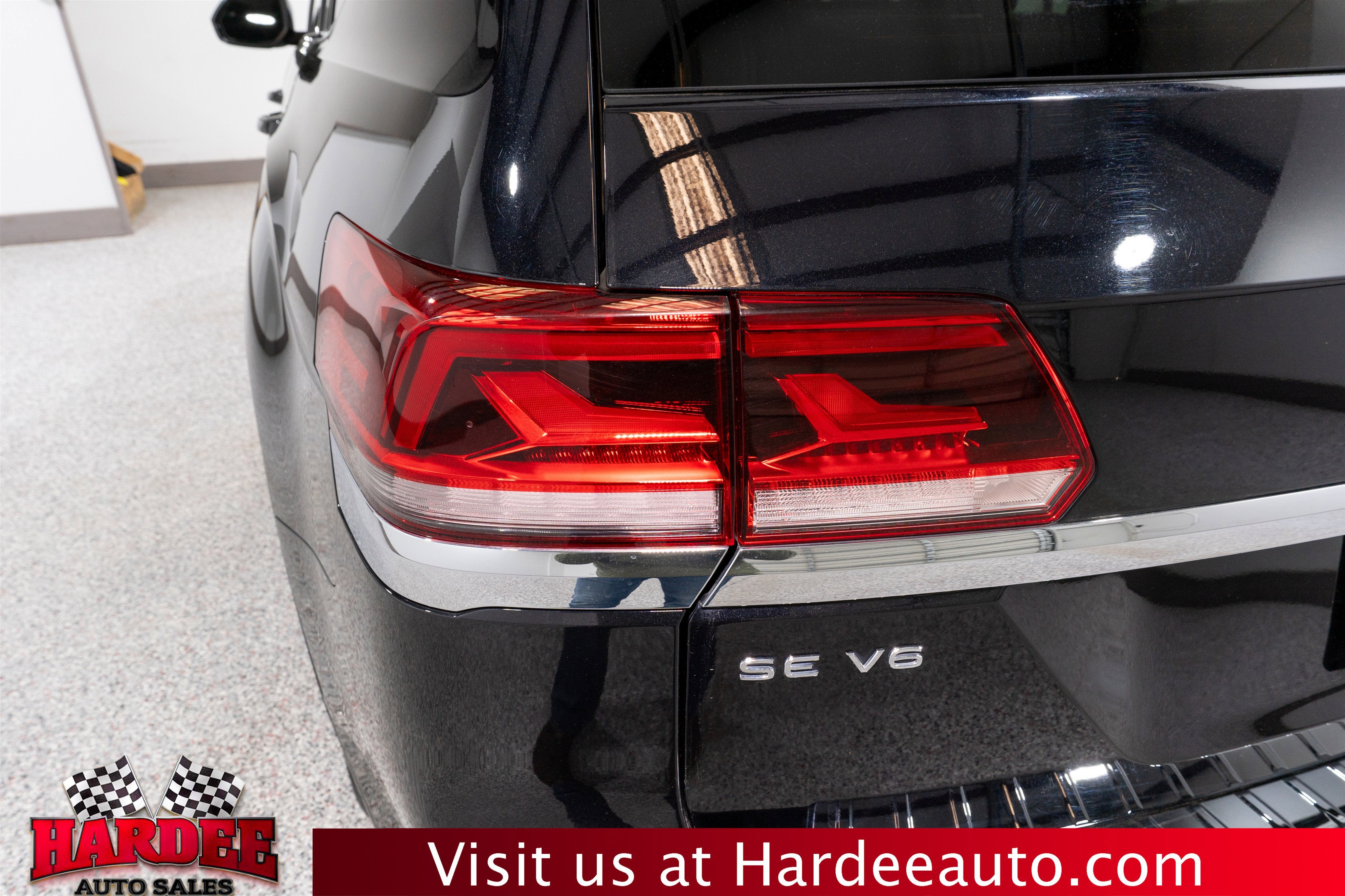 2023 Volkswagen Atlas 3.6L V6 SE w/Technology