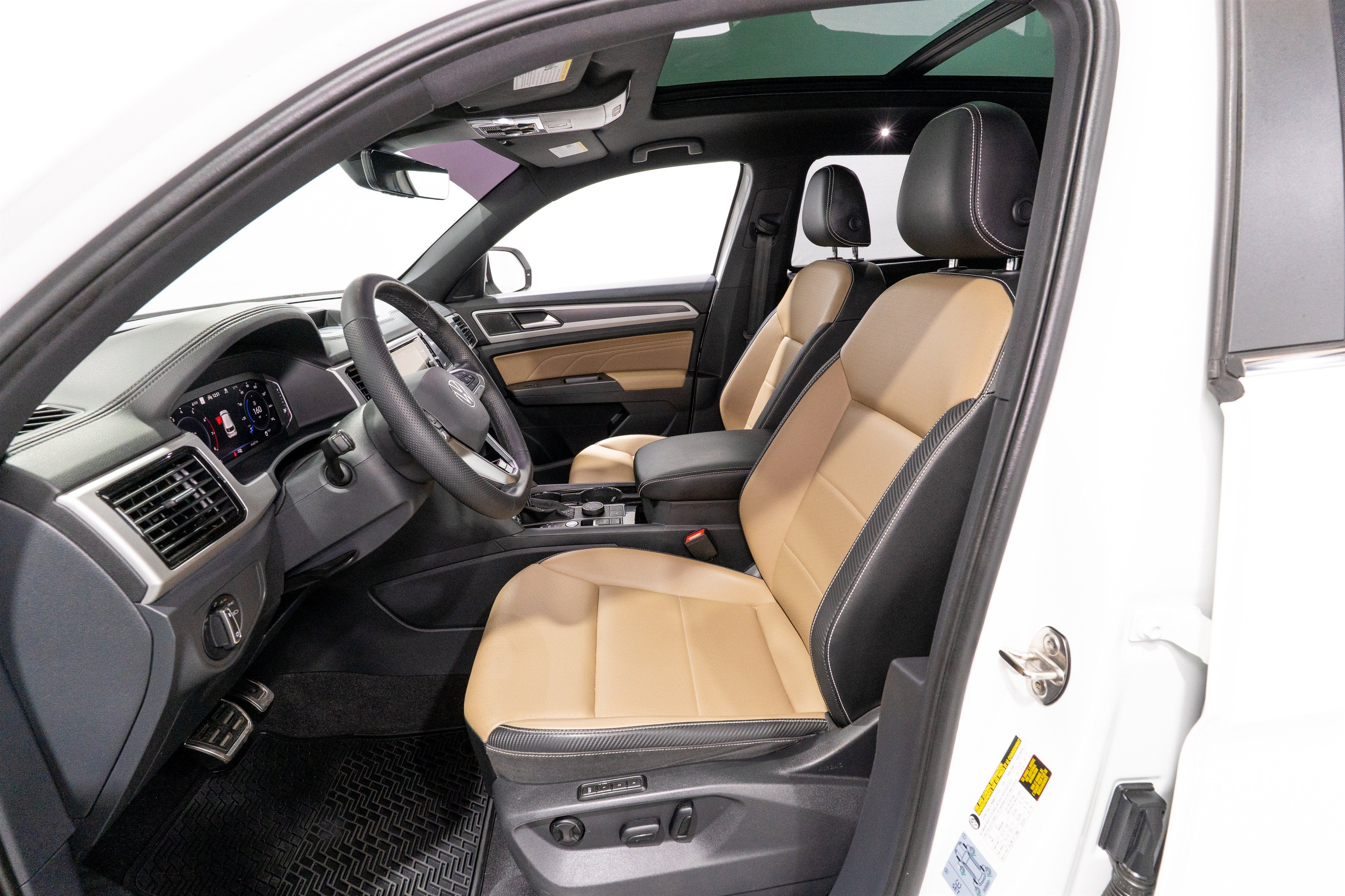 2022 Volkswagen Atlas Cross Sport 2.0T SEL R-Line