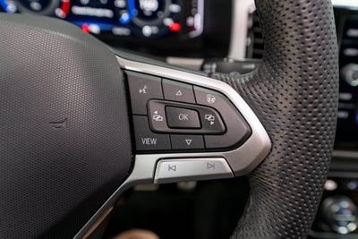 2022 Volkswagen Atlas Cross Sport 2.0T SEL R-Line