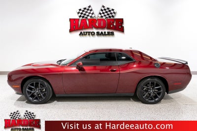 2022 Dodge Challenger SXT