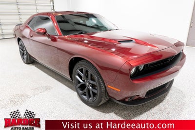2022 Dodge Challenger SXT