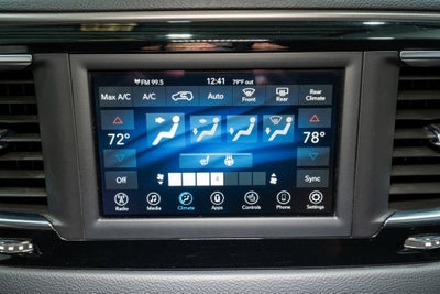 2020 Chrysler Pacifica Touring L