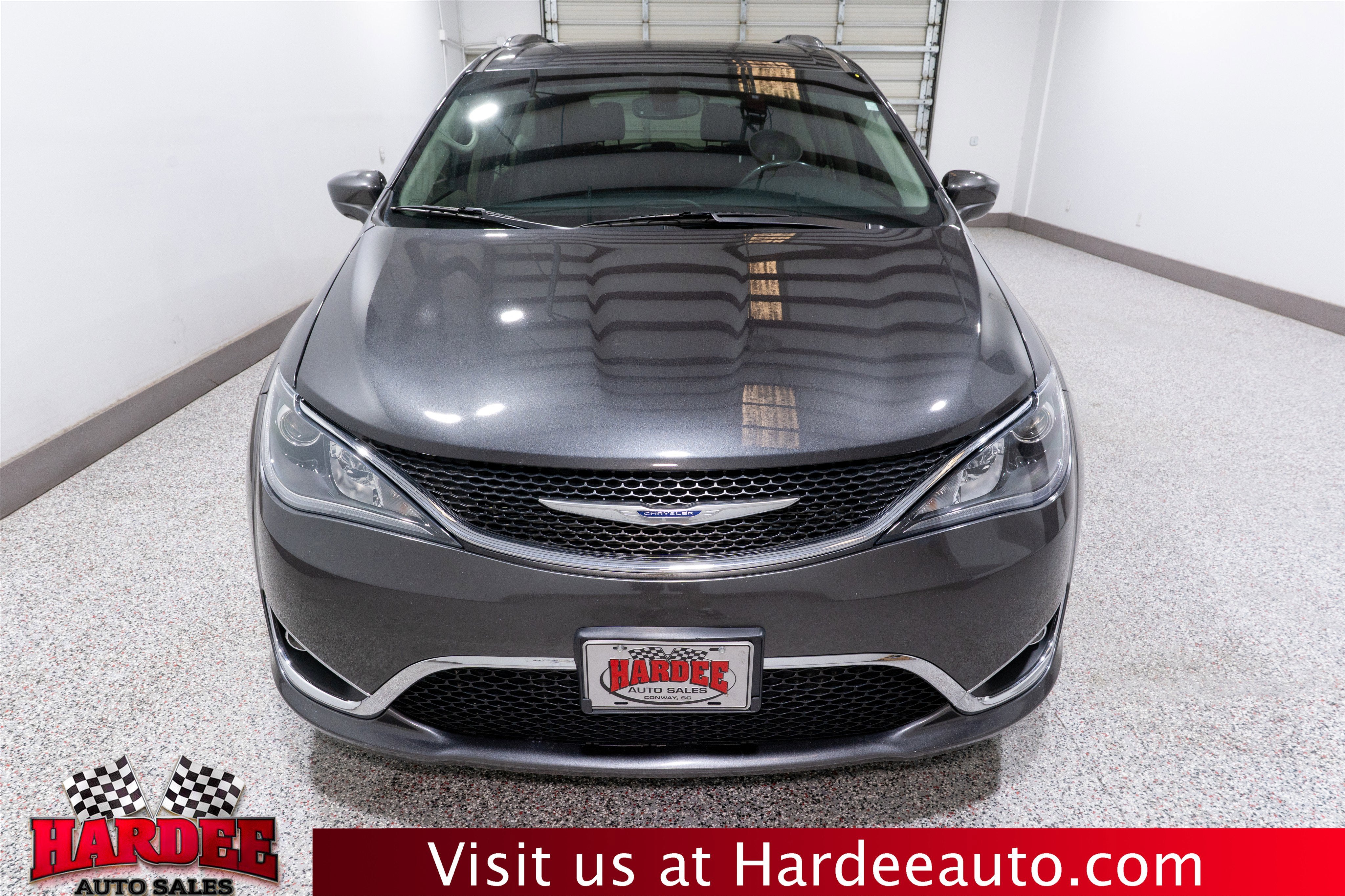 2020 Chrysler Pacifica Touring L