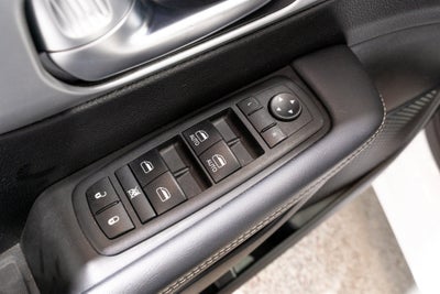2024 Chrysler Pacifica Hybrid S Appearance Pkg