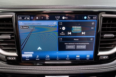 2024 Chrysler Pacifica Hybrid S Appearance Pkg