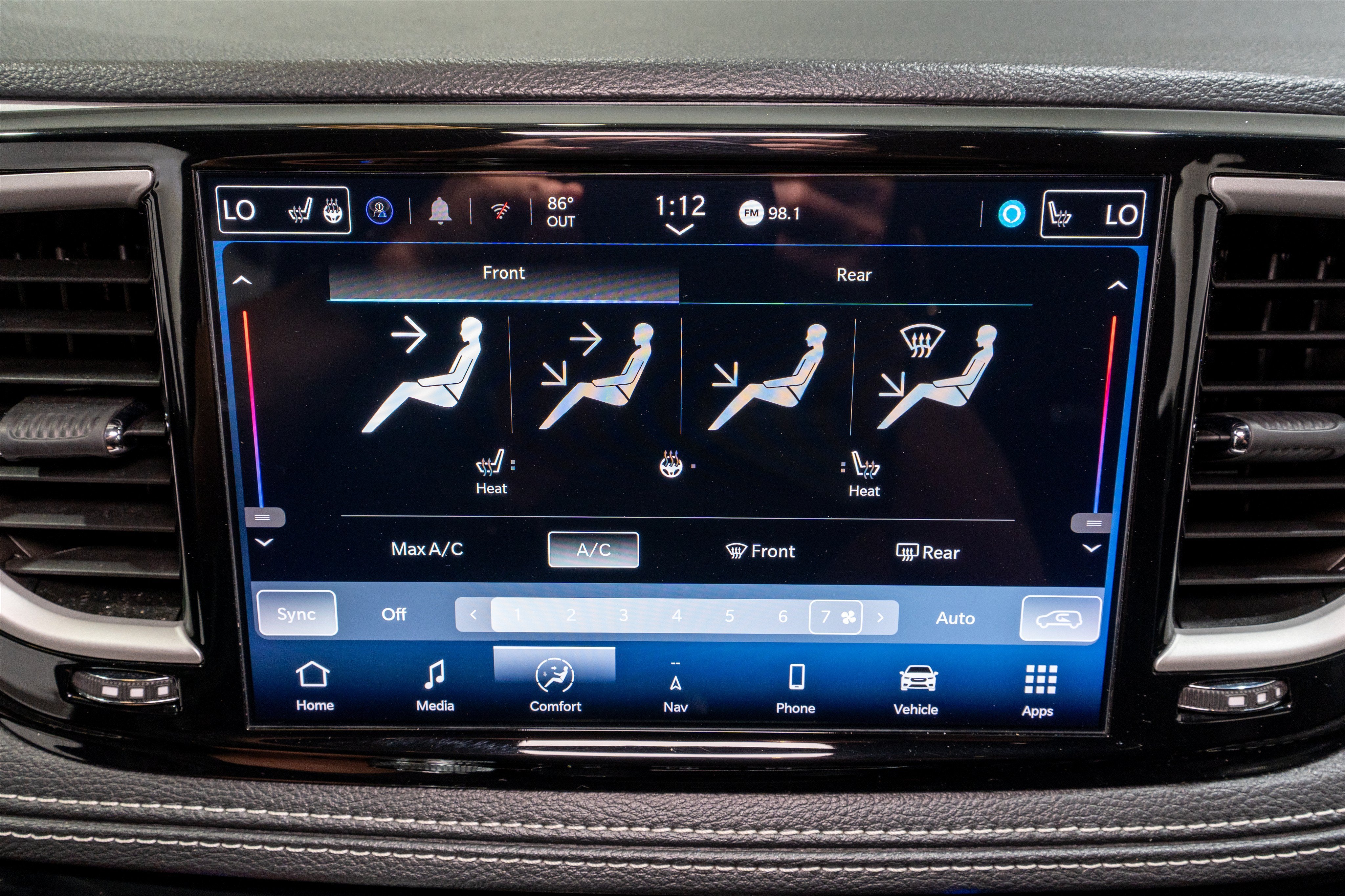 2024 Chrysler Pacifica Hybrid S Appearance Pkg