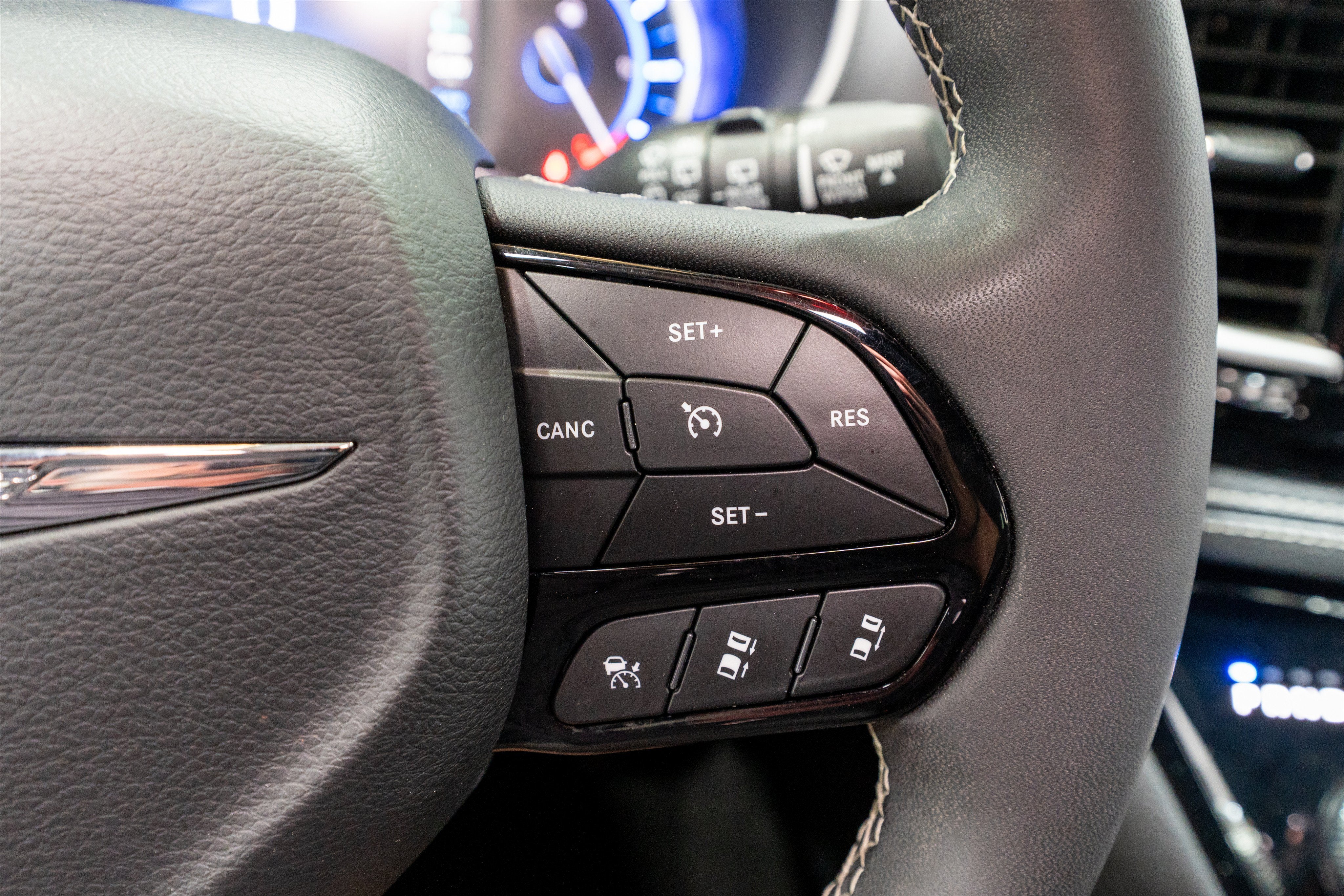 2024 Chrysler Pacifica Hybrid S Appearance Pkg