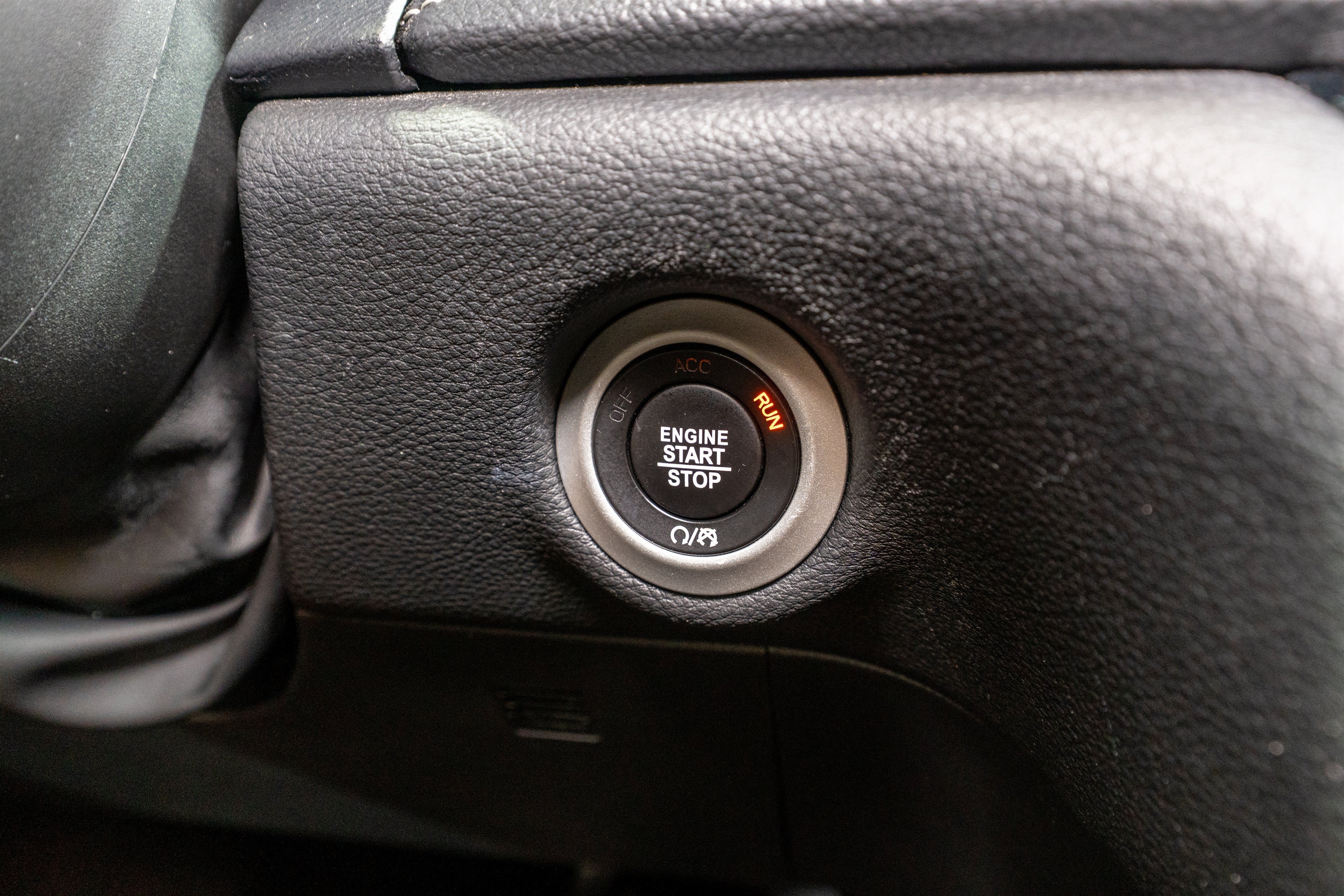 2024 Chrysler Pacifica Hybrid S Appearance Pkg