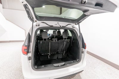 2024 Chrysler Pacifica Hybrid S Appearance Pkg