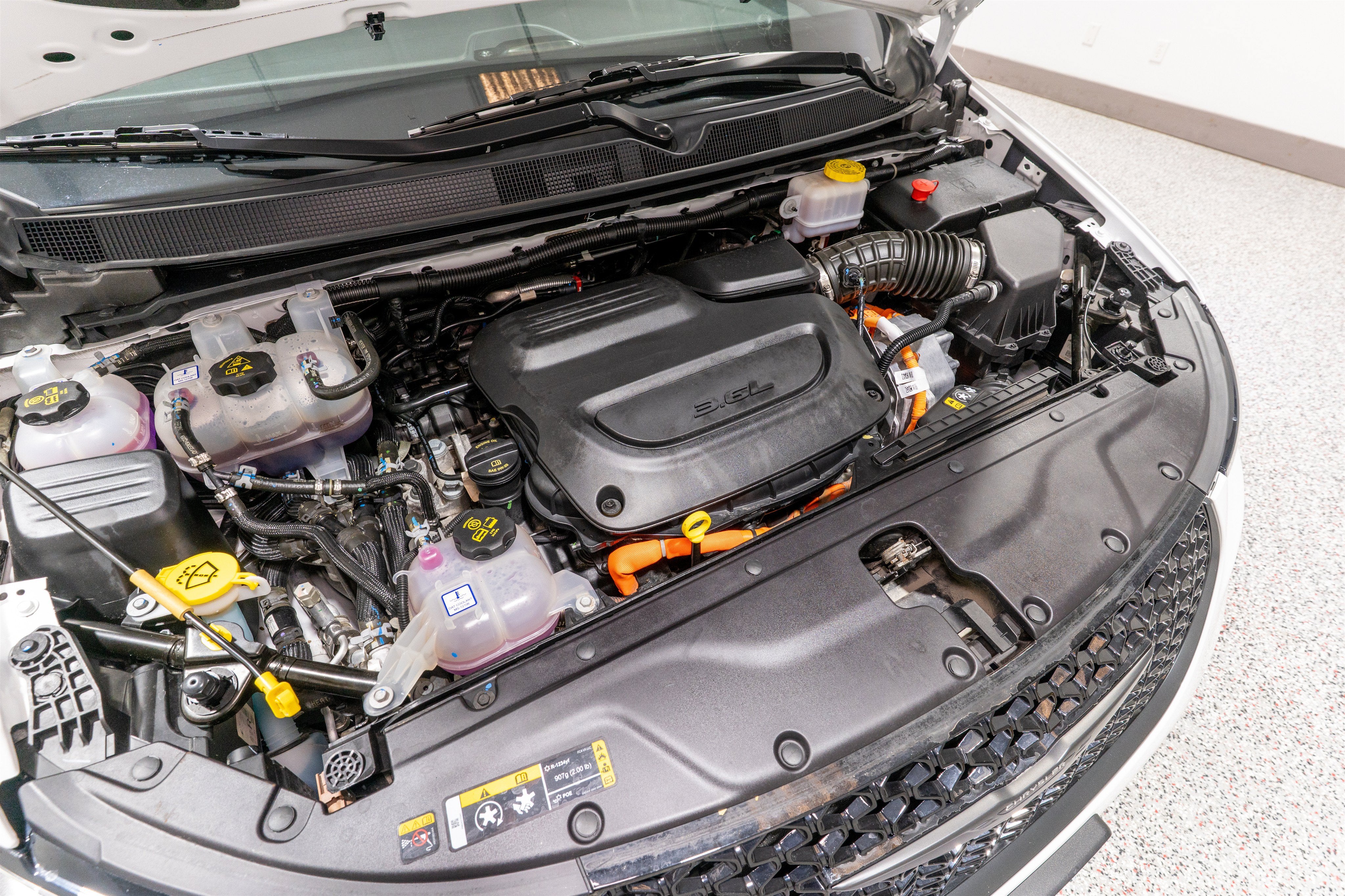 2024 Chrysler Pacifica Hybrid S Appearance Pkg