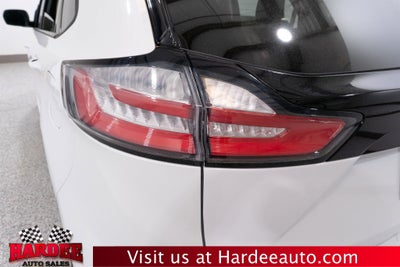 2021 Ford Edge SE