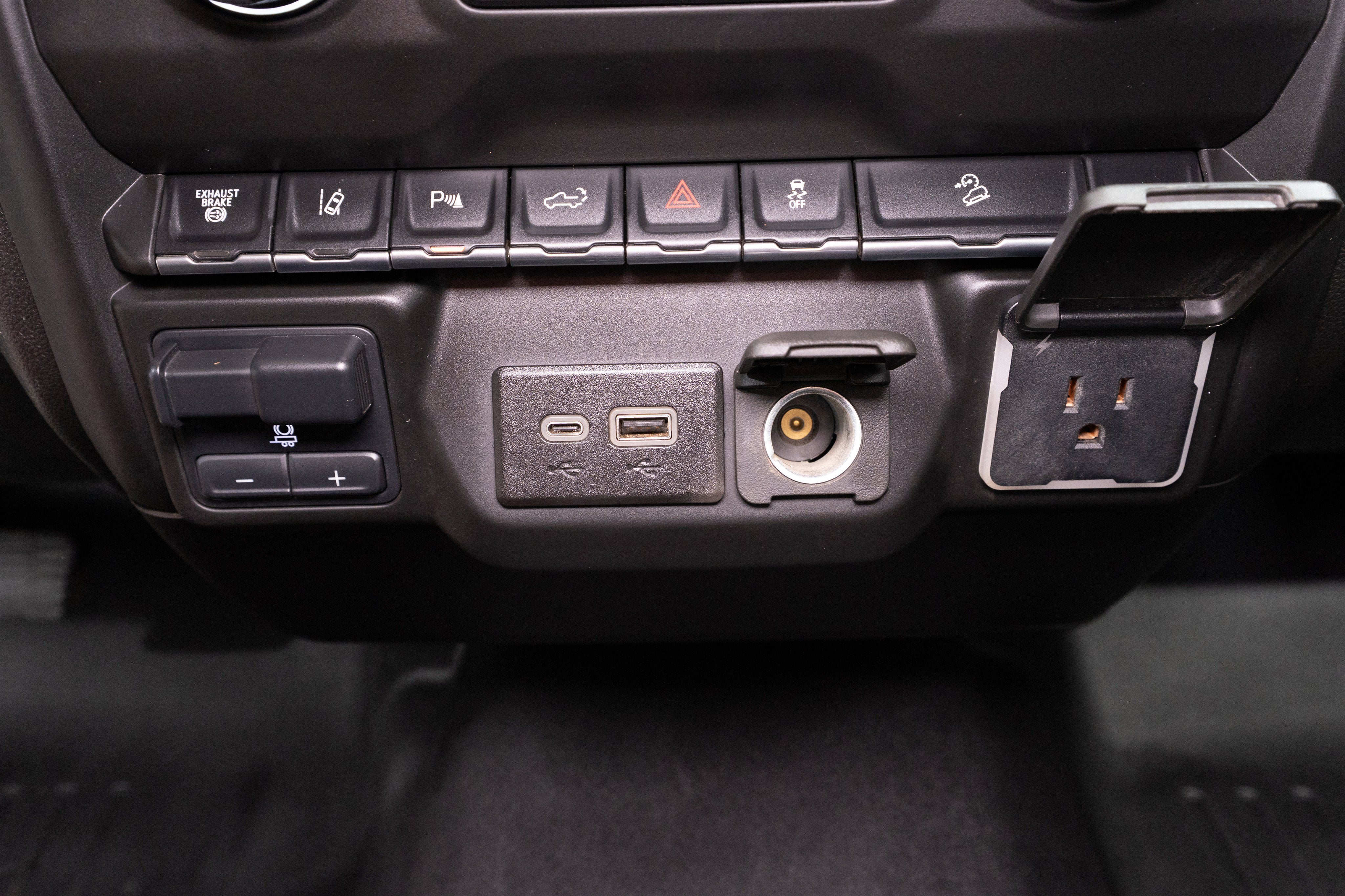 2024 Chevrolet Silverado 2500HD Custom