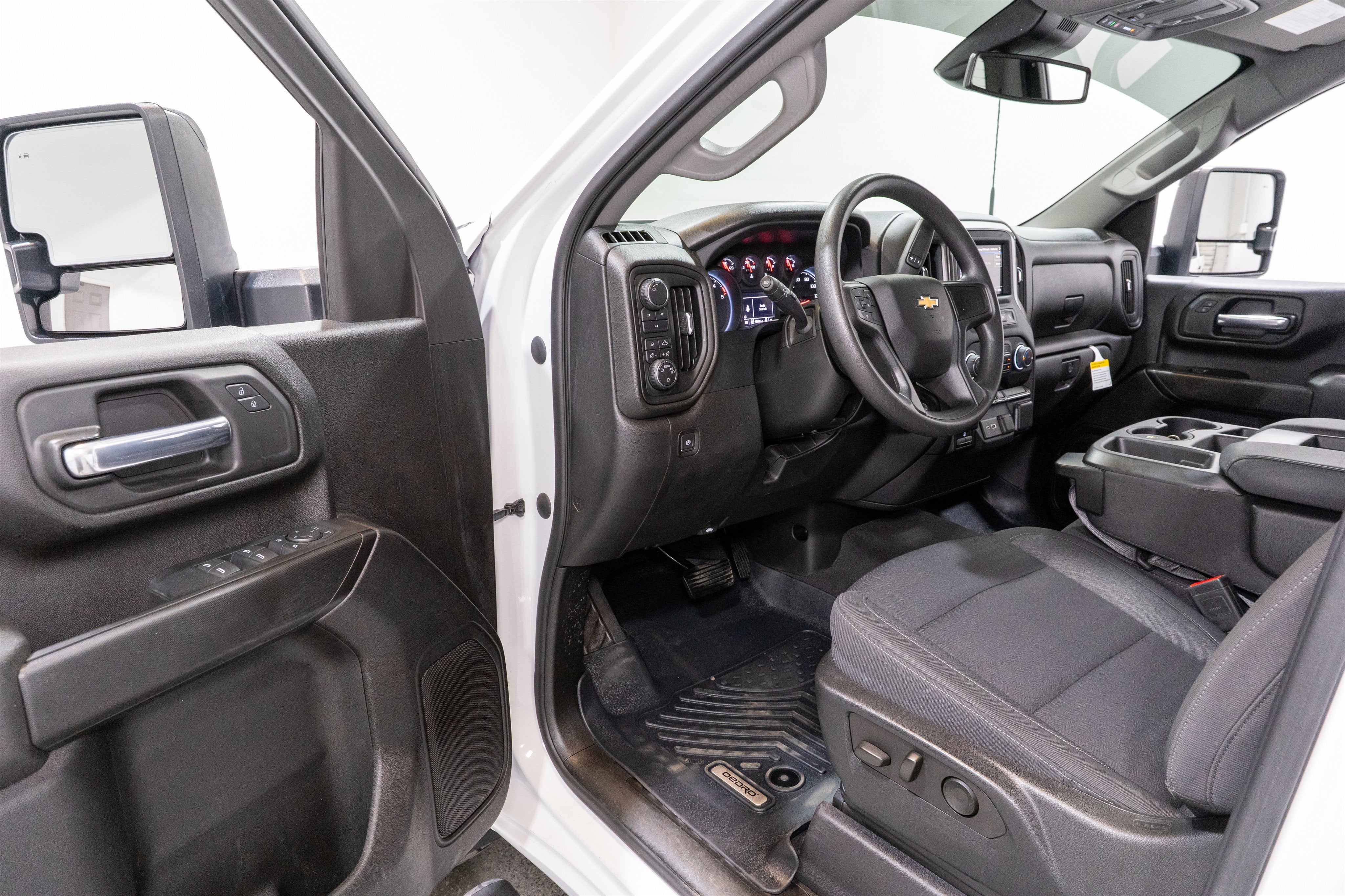 2024 Chevrolet Silverado 2500HD Custom