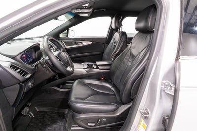 2019 Lincoln Nautilus Select