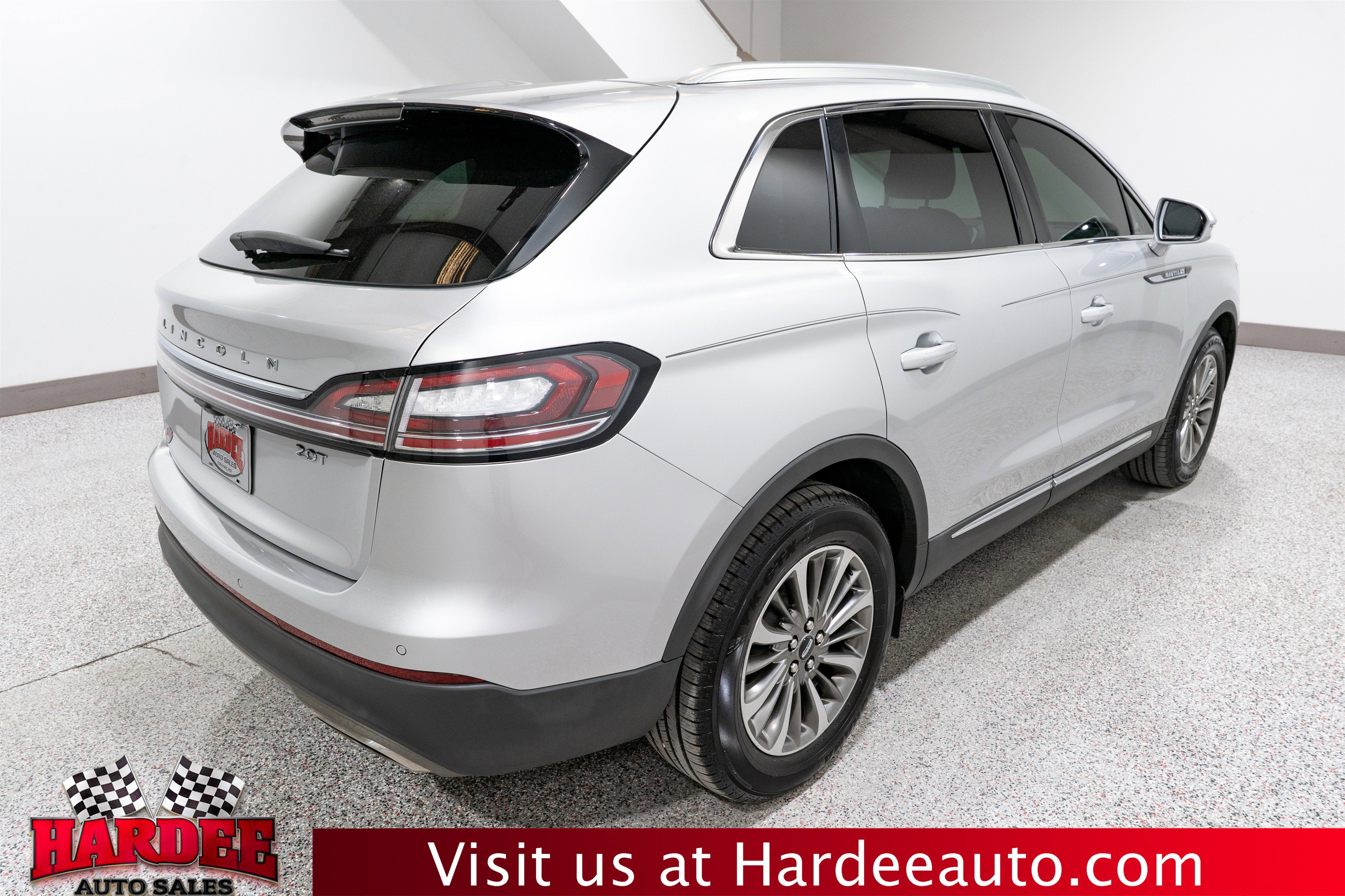 2019 Lincoln Nautilus Select