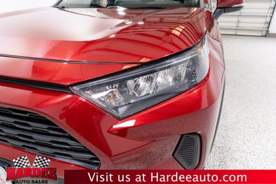 2019 Toyota RAV4 LE