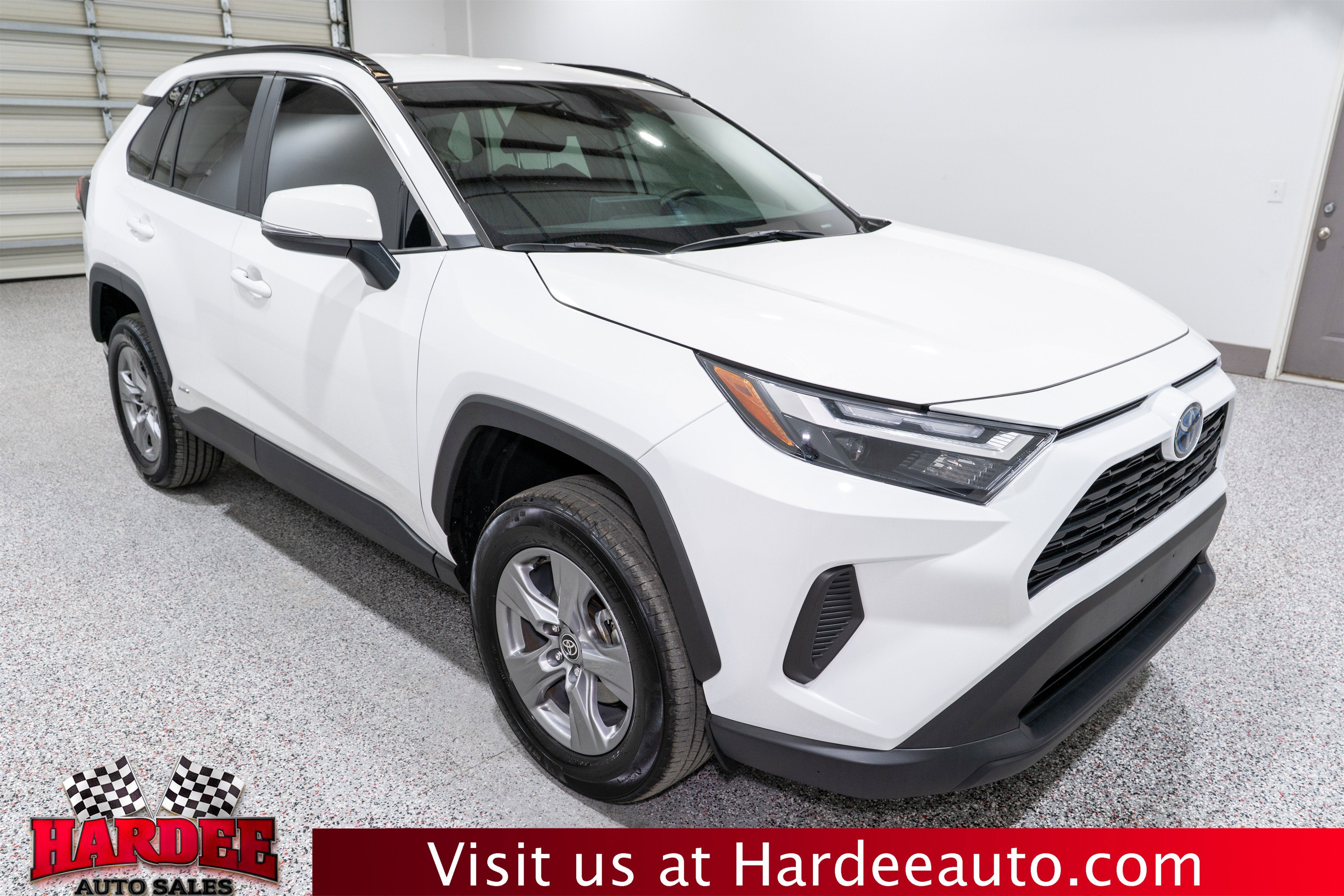 2024 Toyota RAV4 Hybrid XLE