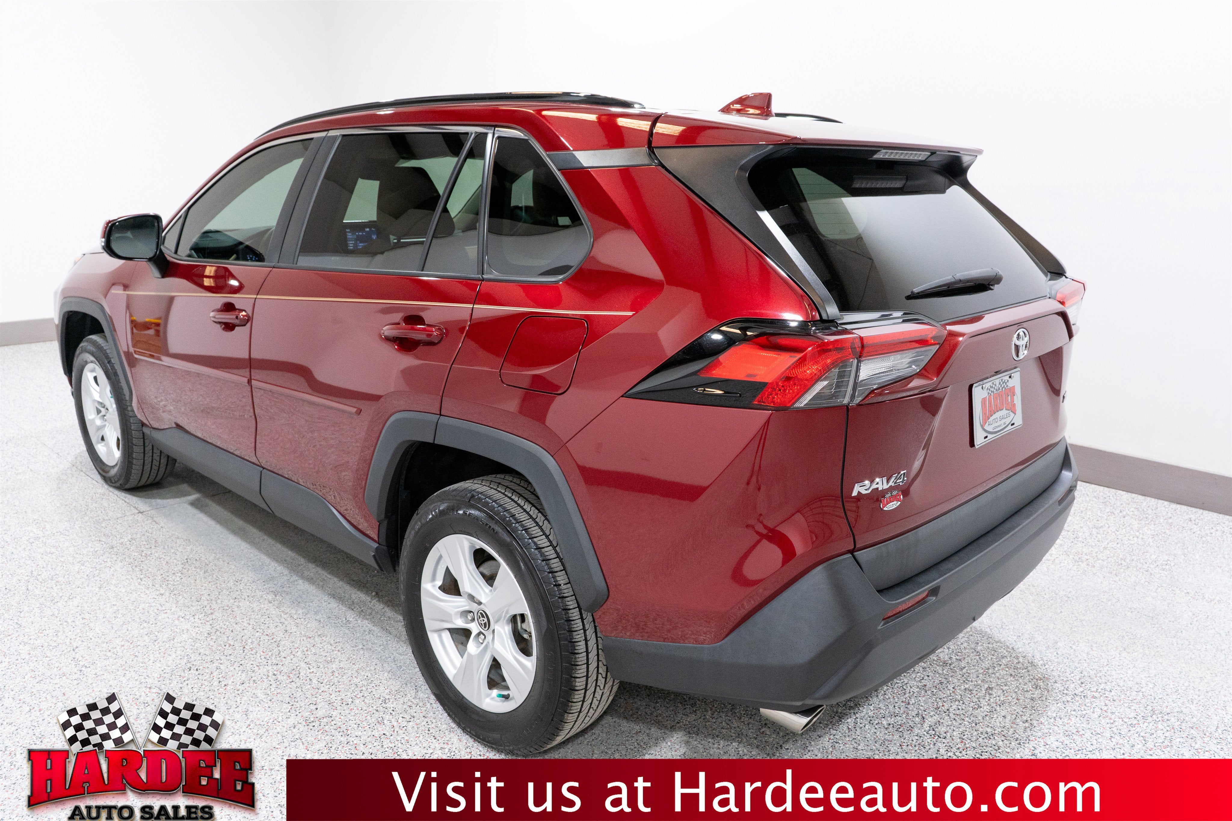 2021 Toyota RAV4 XLE