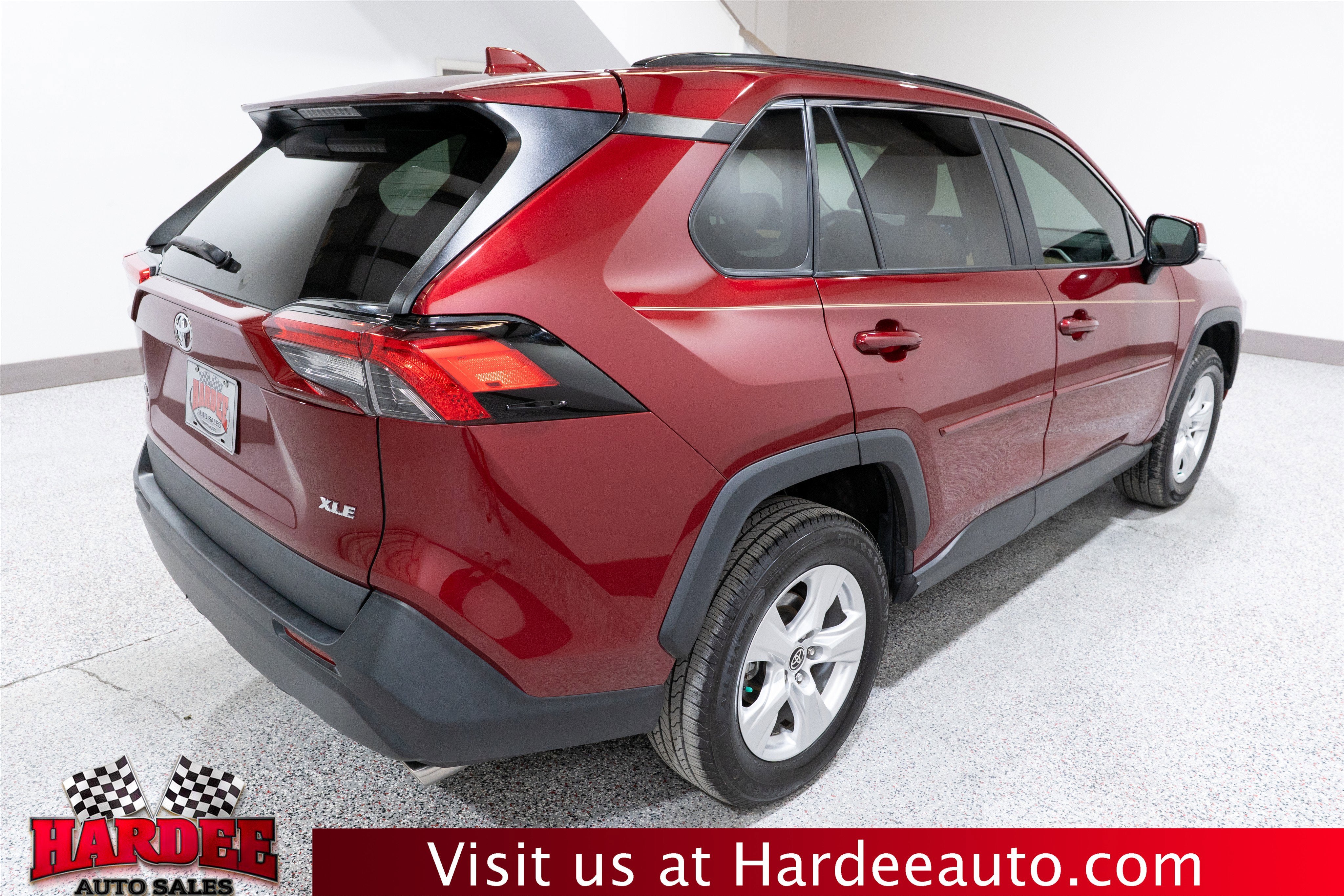 2021 Toyota RAV4 XLE