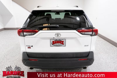 2021 Toyota RAV4 XLE