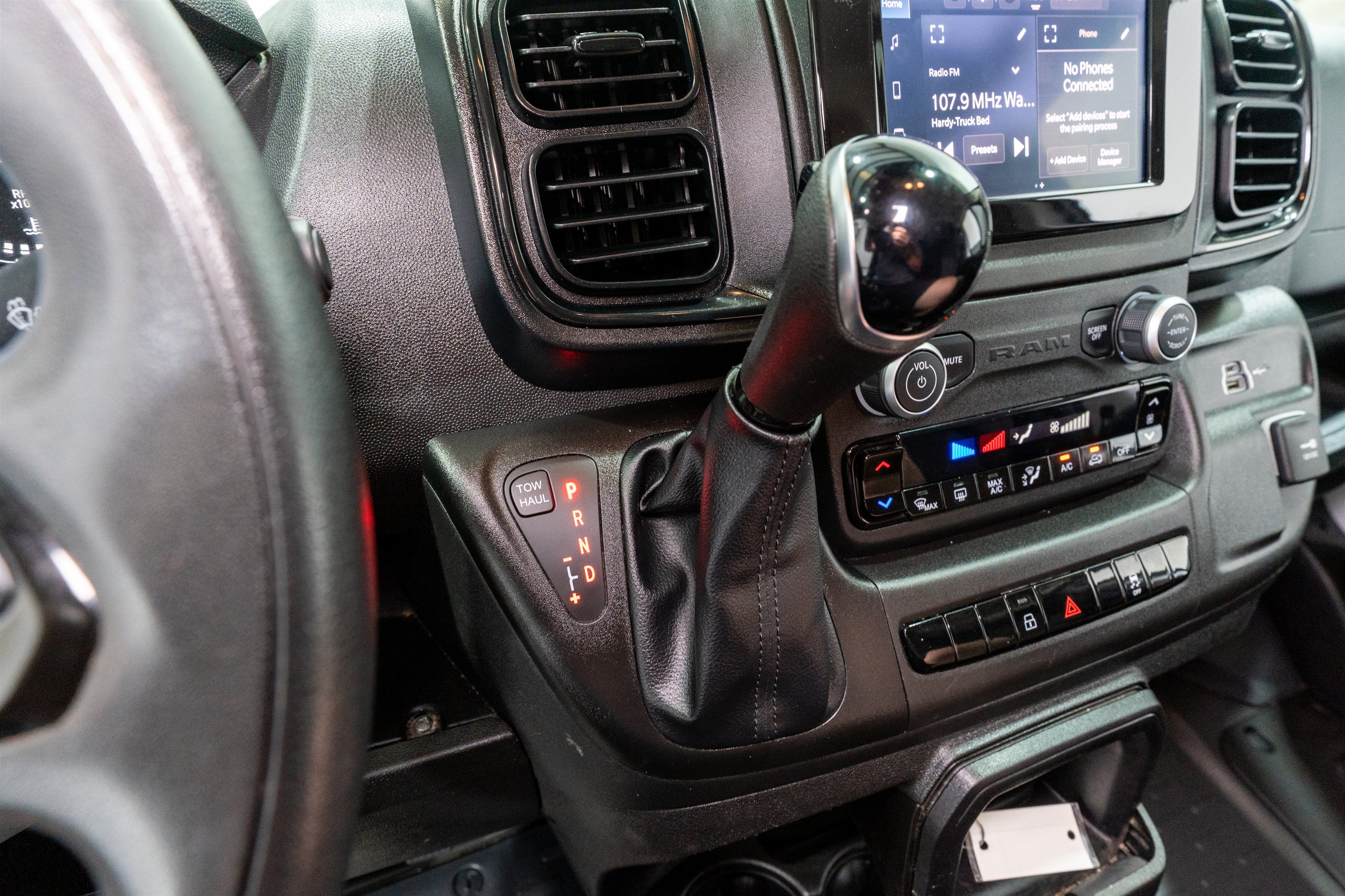 2025 RAM ProMaster Cargo Van Tradesman