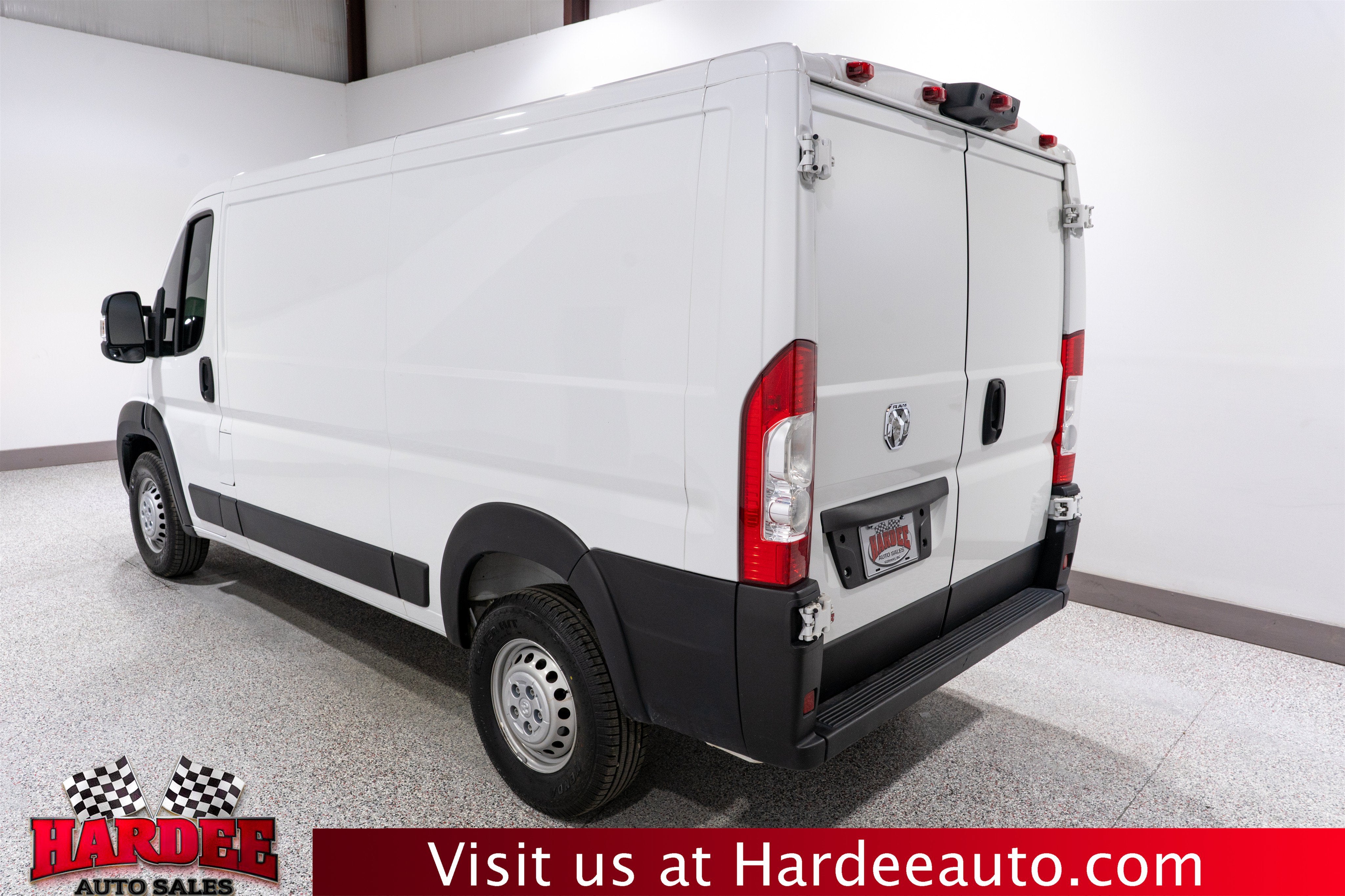 2025 RAM ProMaster Cargo Van Tradesman