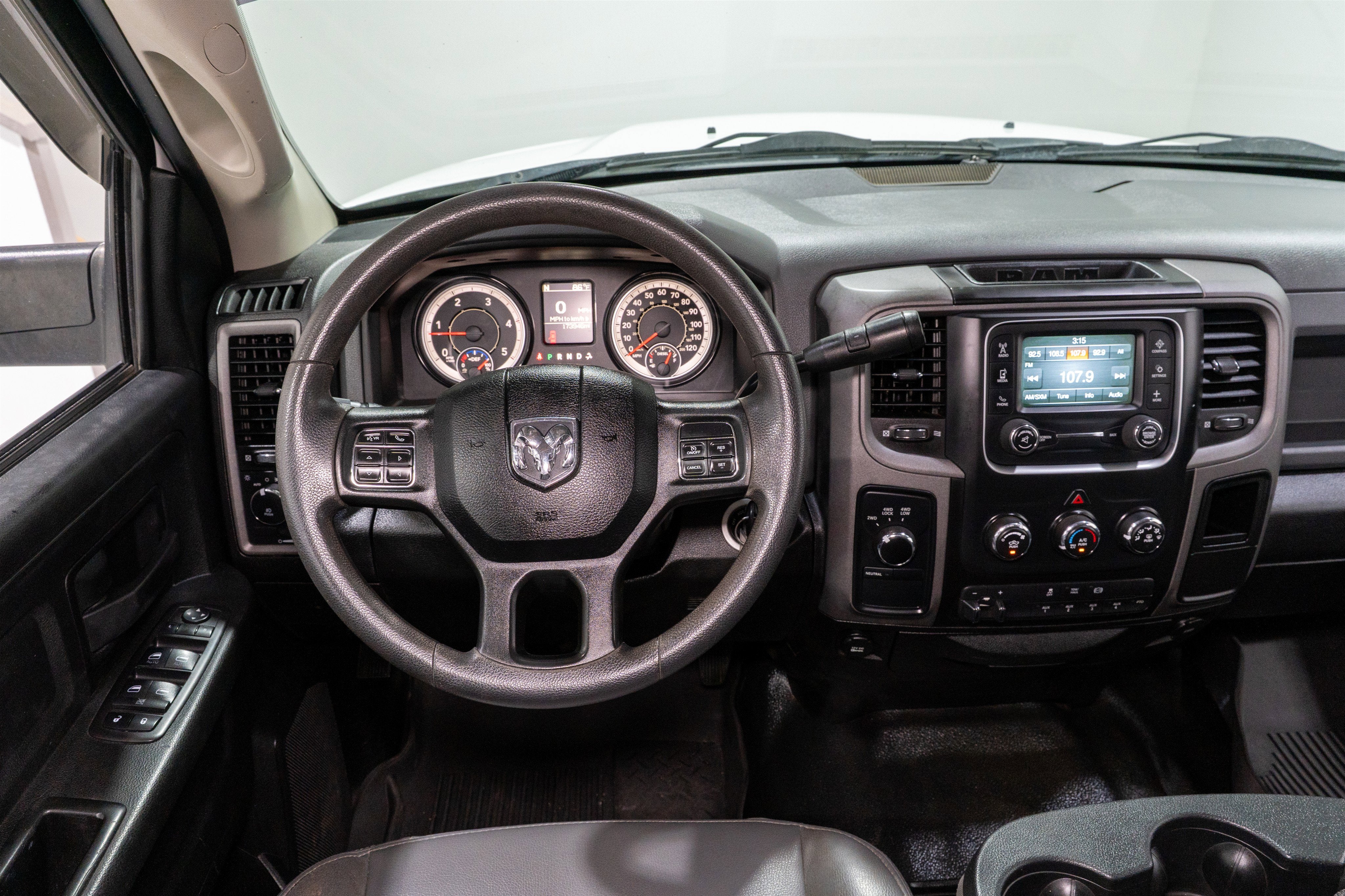 2018 RAM 3500 Chassis Cab Tradesman
