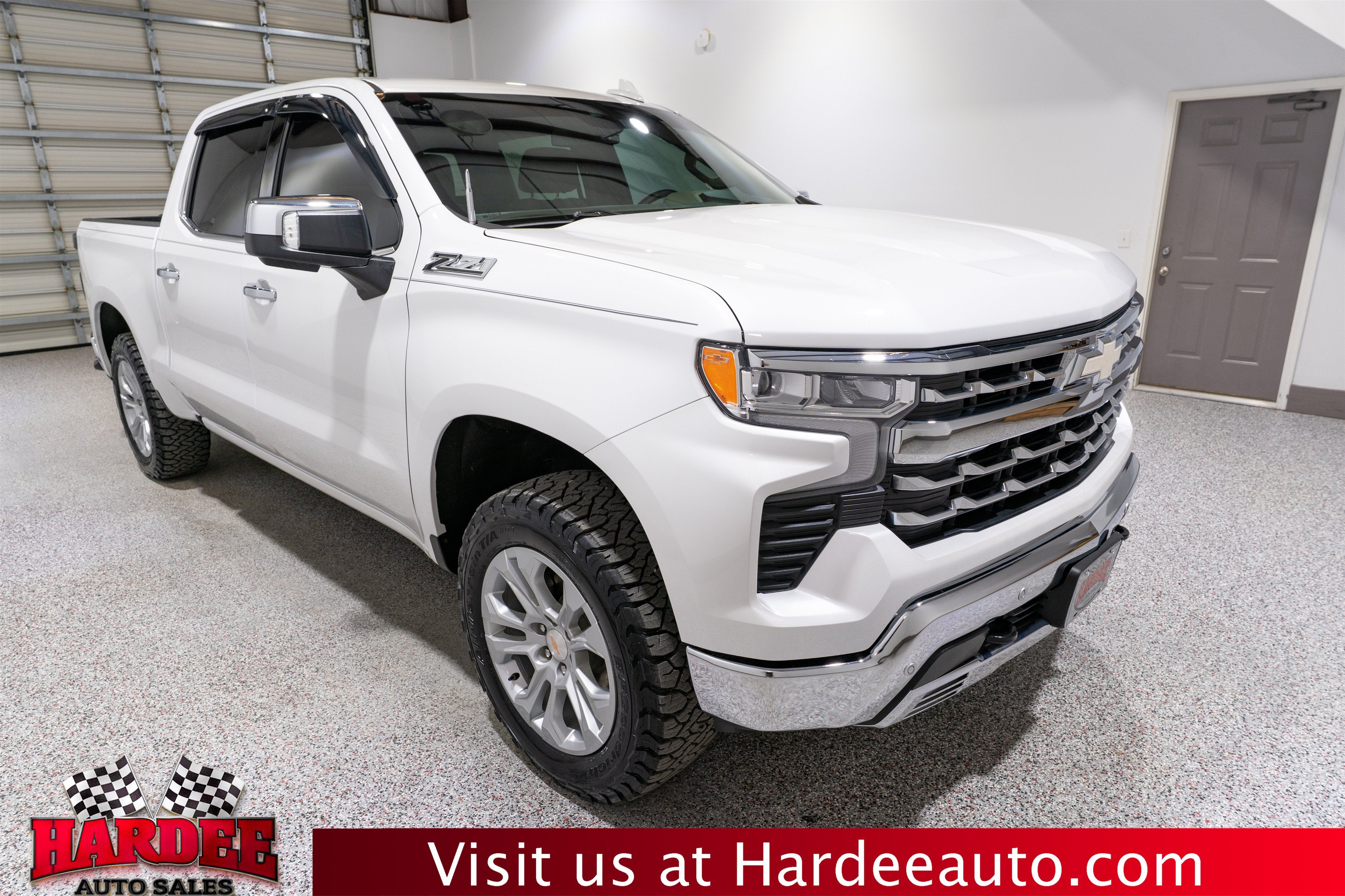 2025 Chevrolet Silverado 1500 LTZ