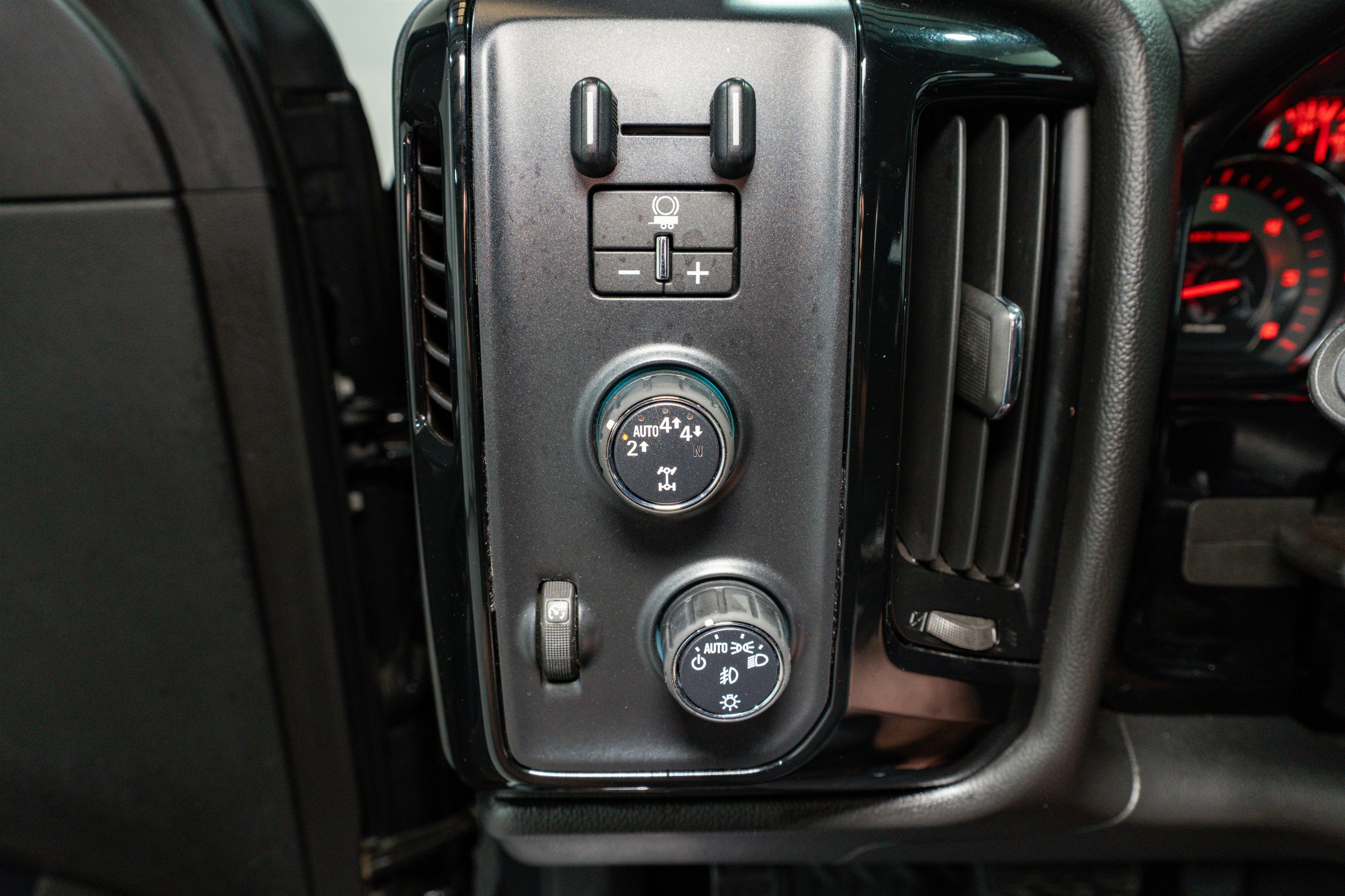 2018 Chevrolet Silverado 1500 Black Widow