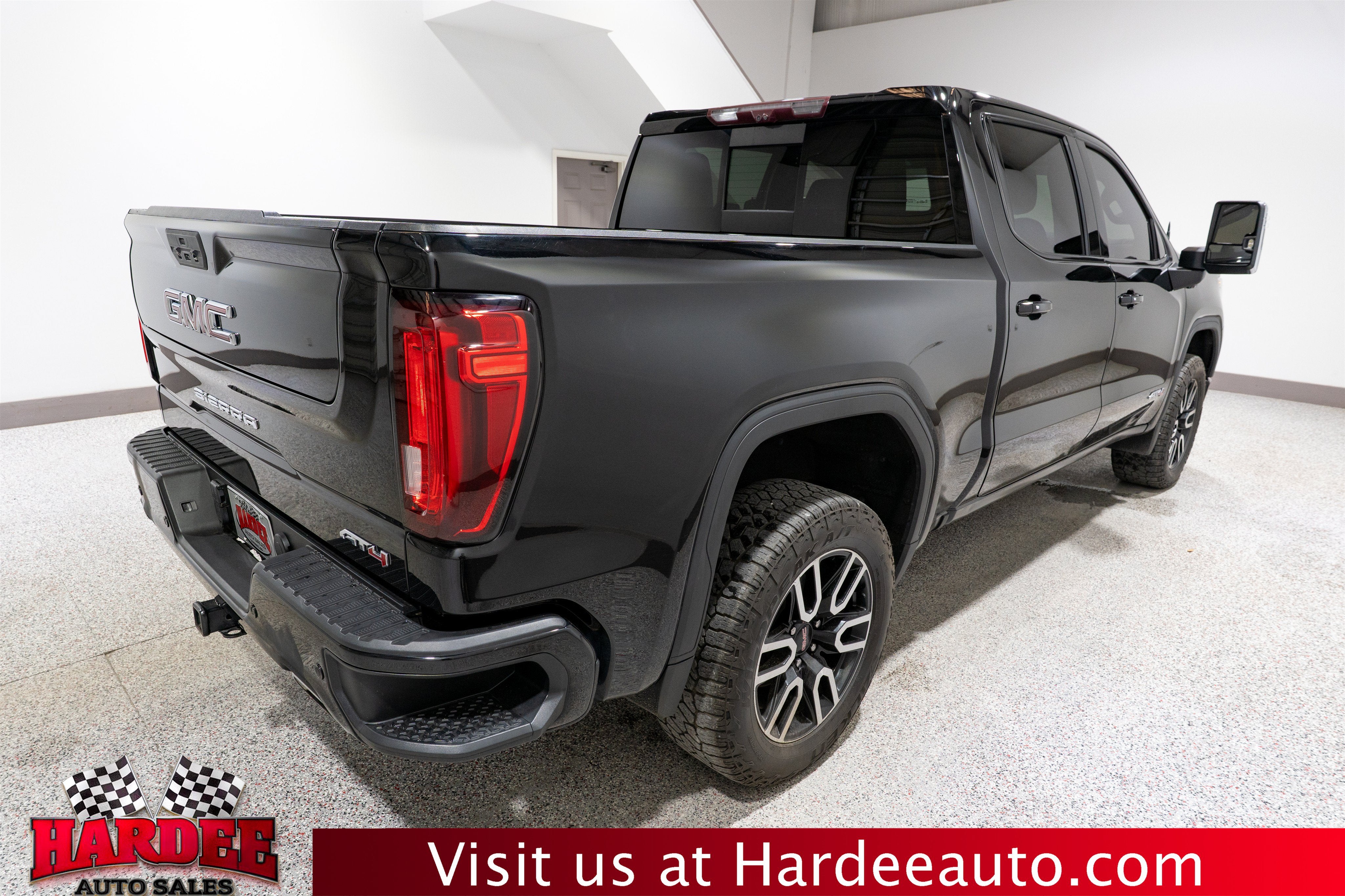 2021 GMC Sierra 1500 AT4