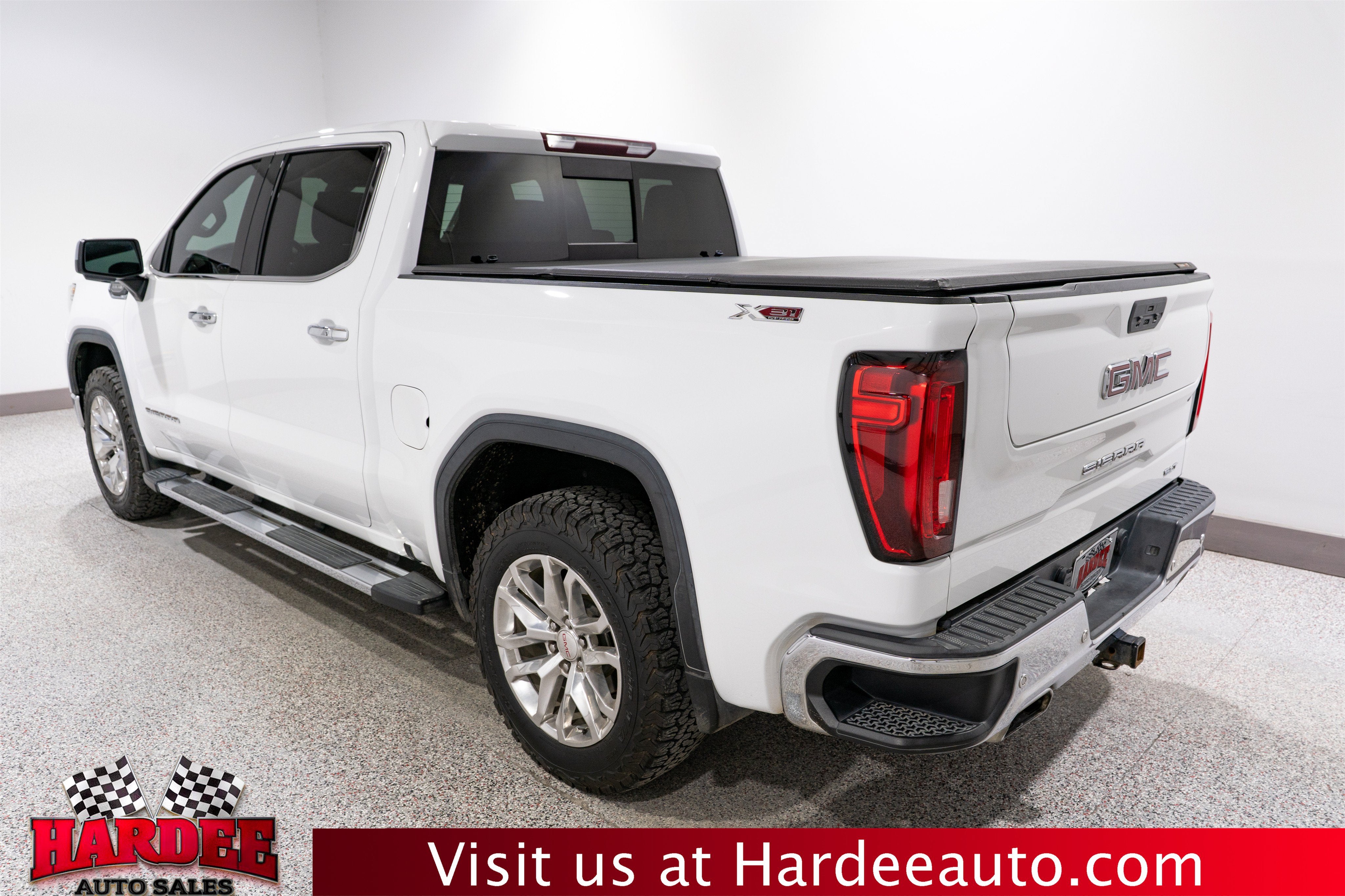 2021 GMC Sierra 1500 SLT
