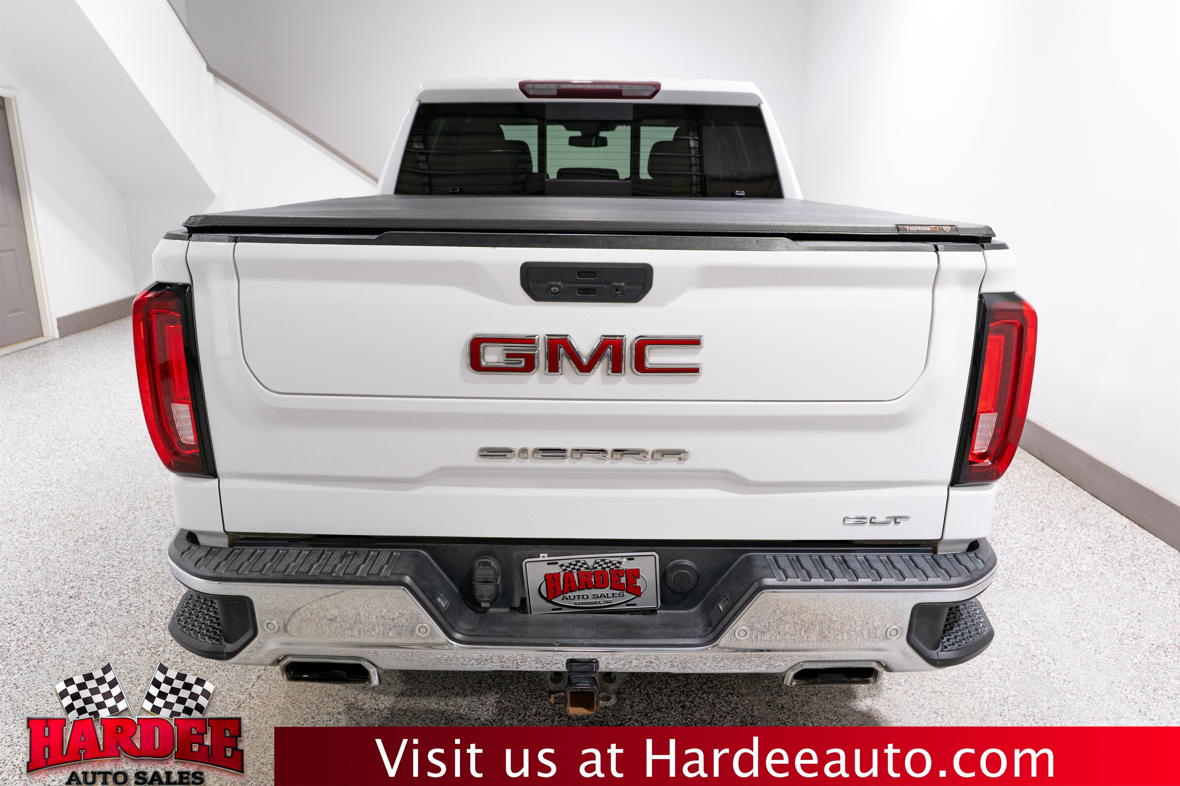 2021 GMC Sierra 1500 SLT