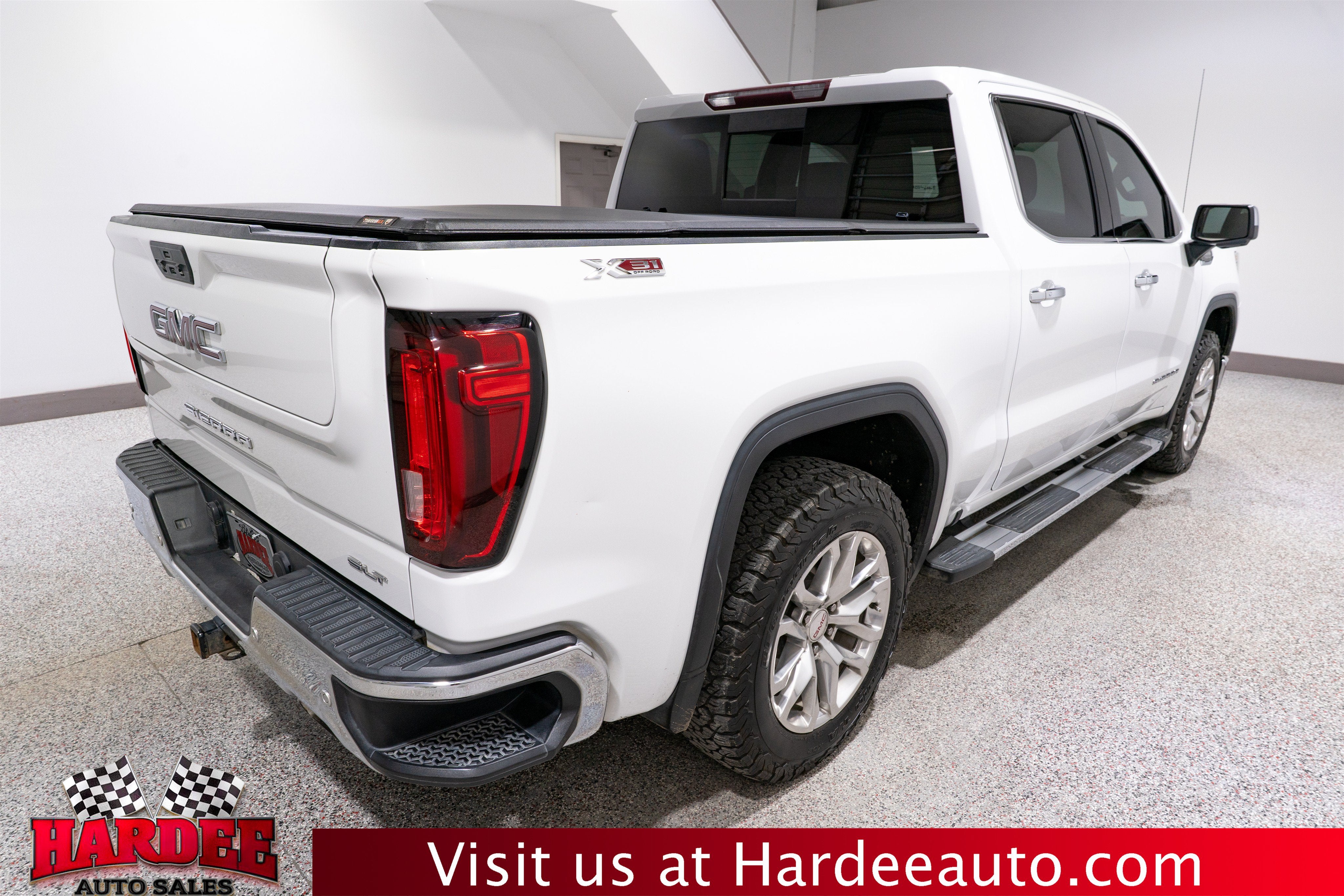 2021 GMC Sierra 1500 SLT