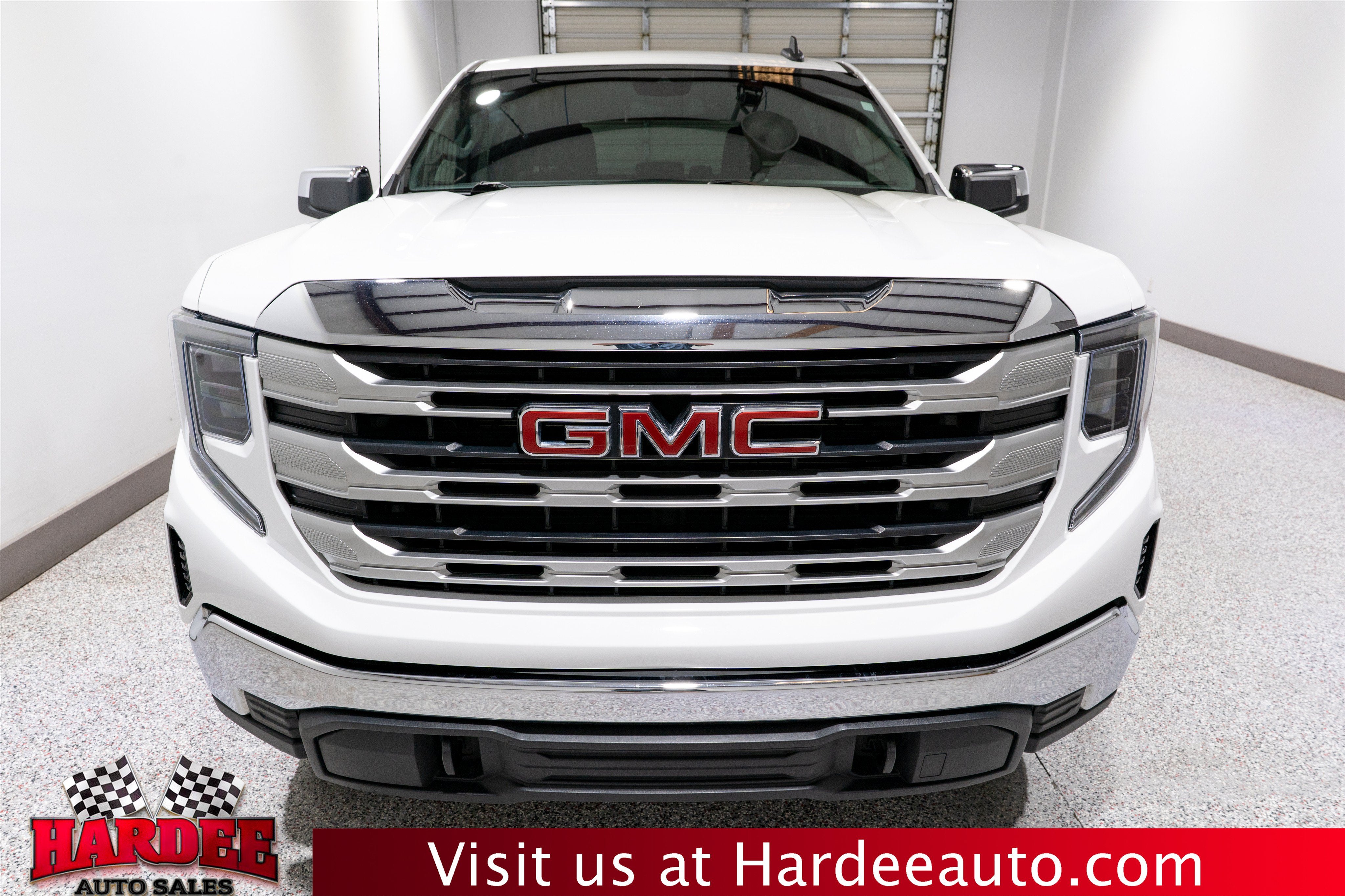 2024 GMC Sierra 1500 SLE