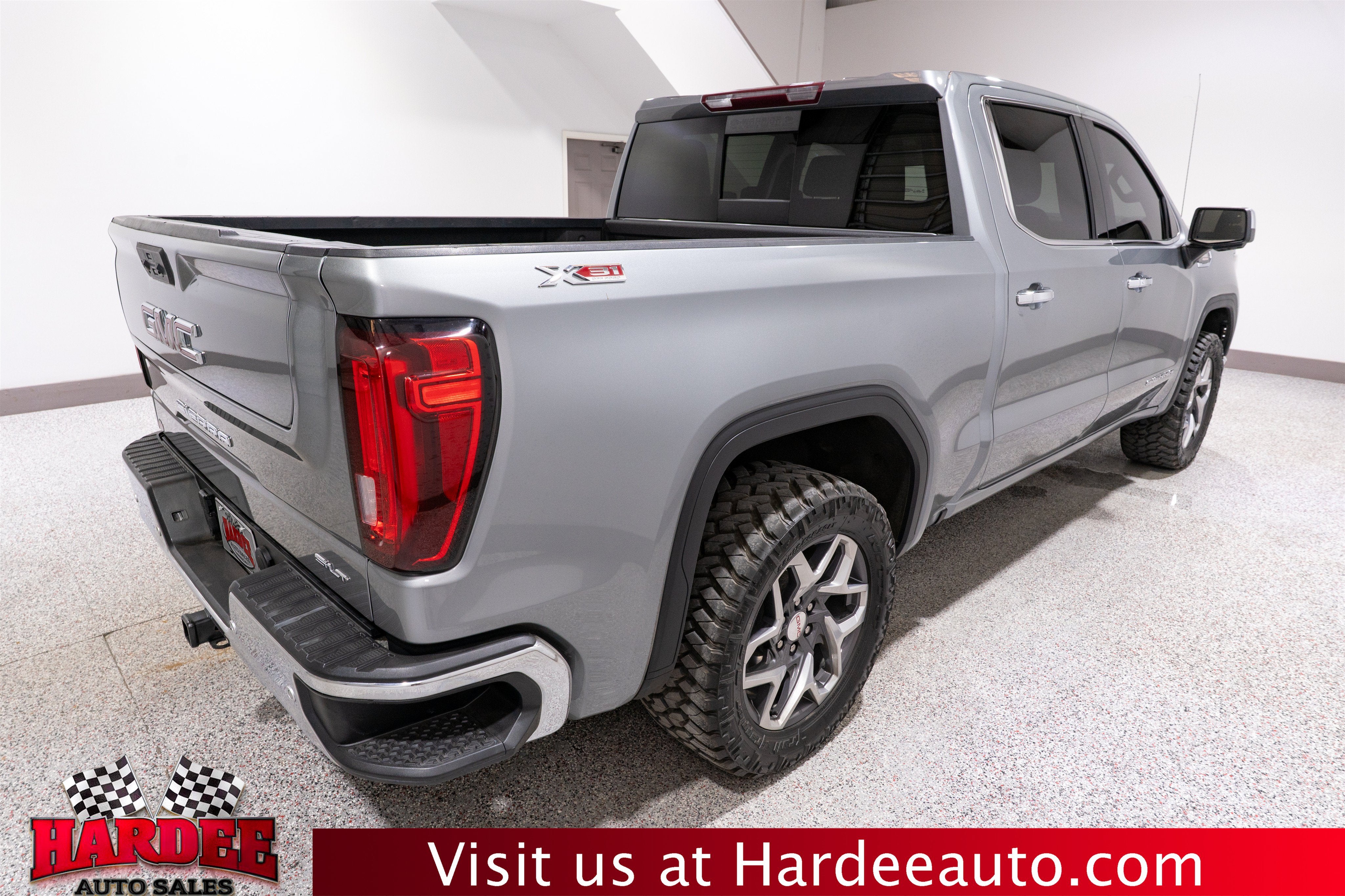 2023 GMC Sierra 1500 SLT