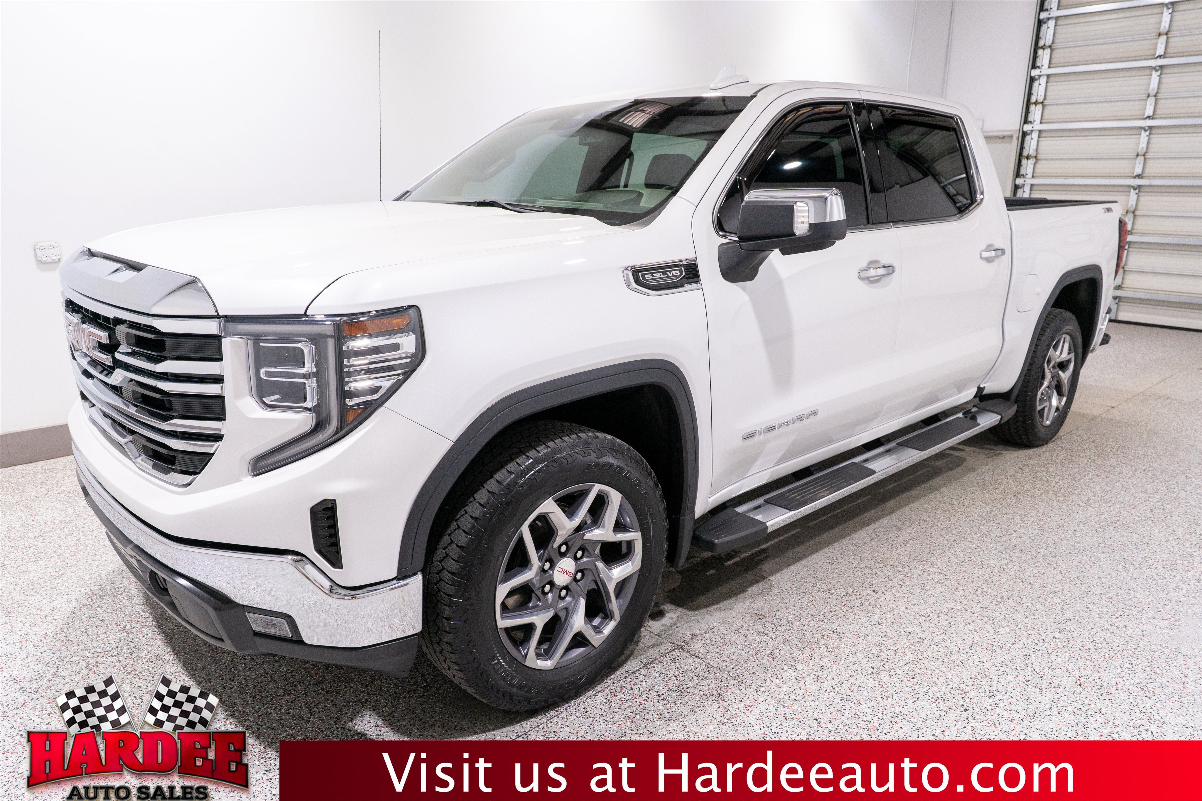 2023 GMC Sierra 1500 SLT