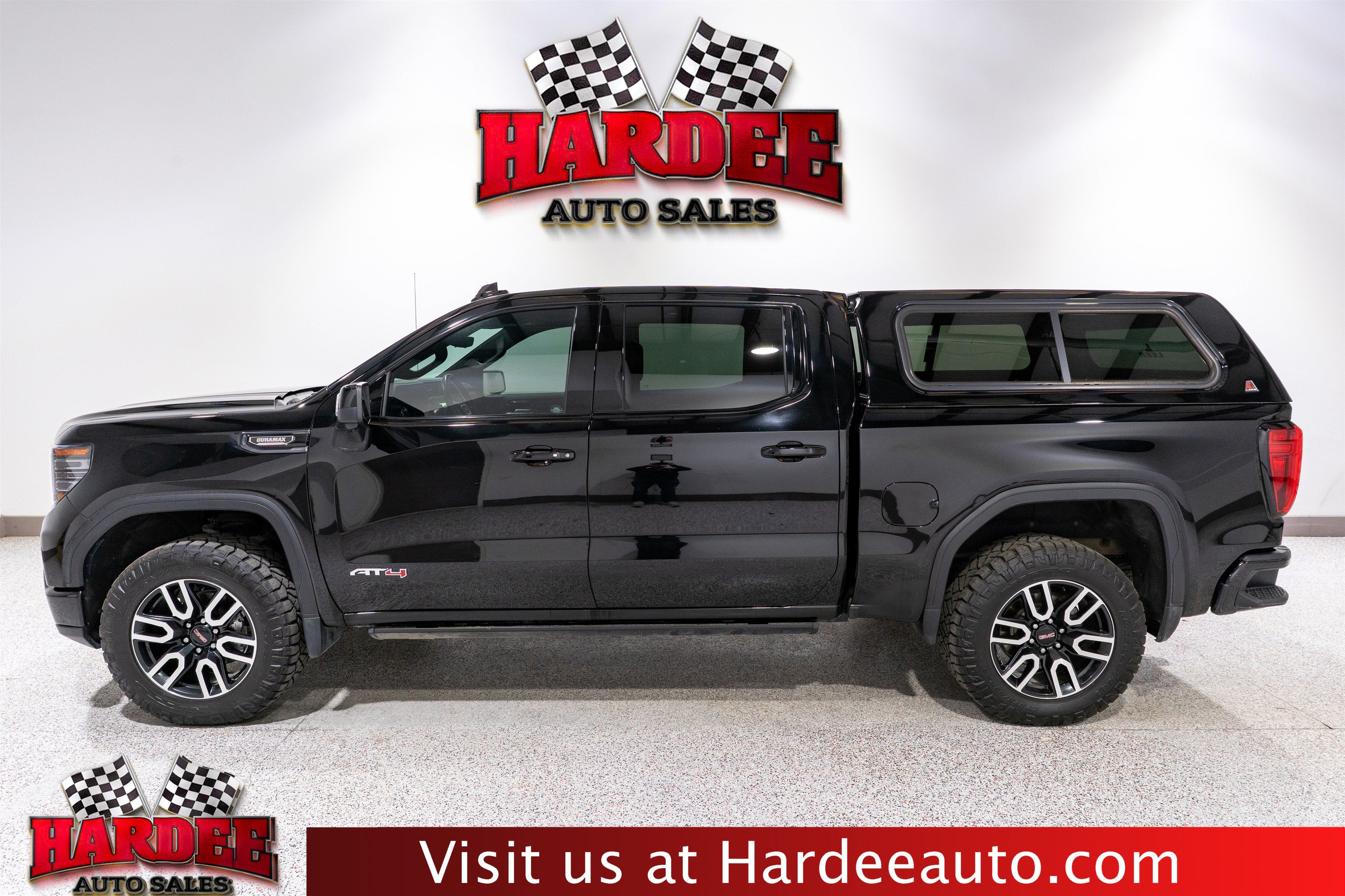 2024 GMC Sierra 1500 AT4